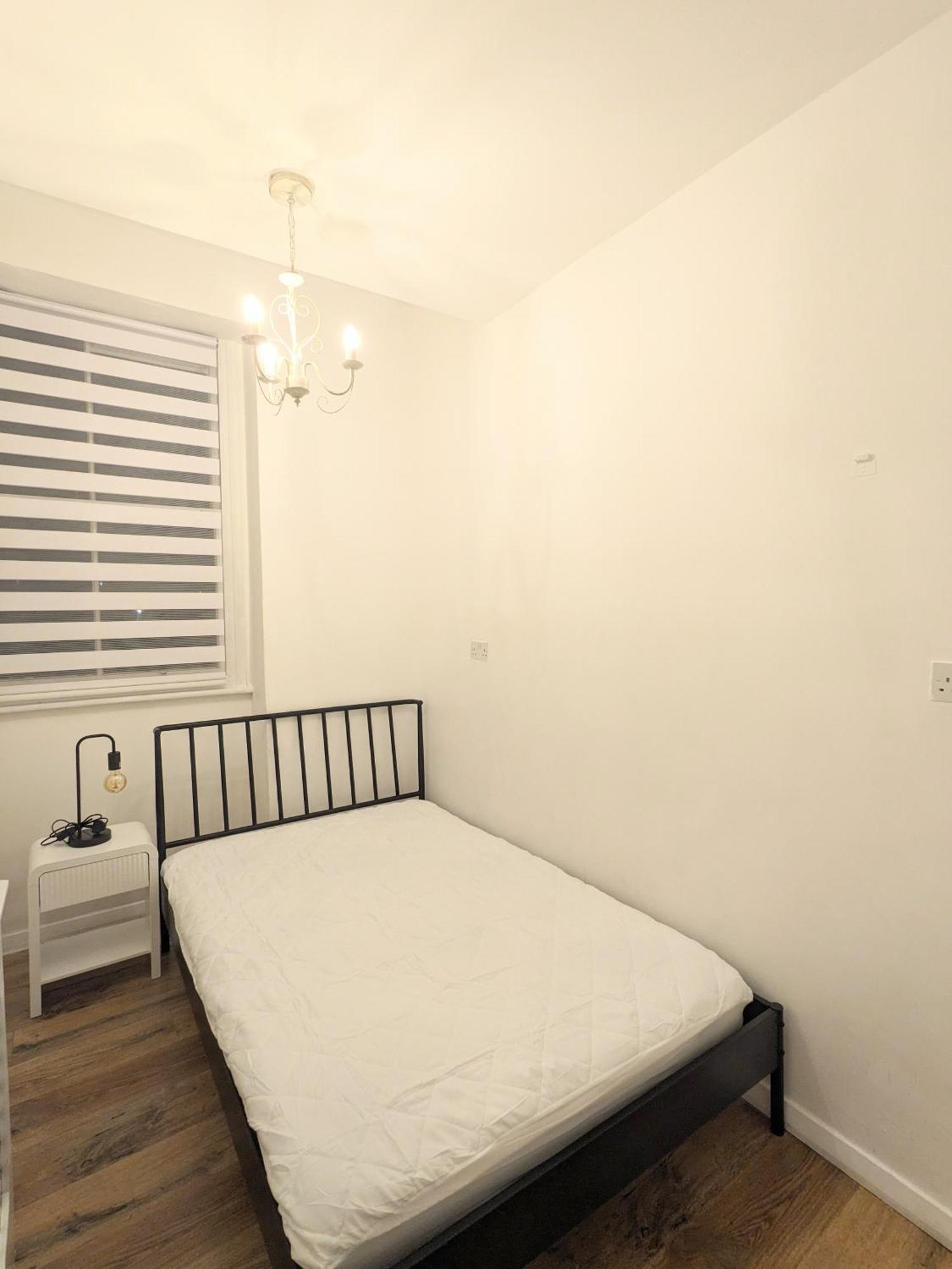 Paddington Ren Apartment