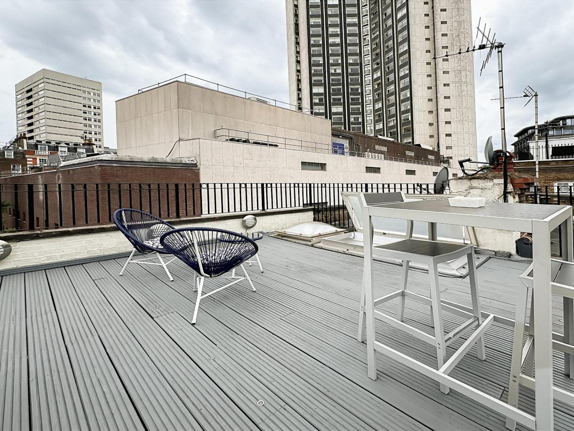 Opulent Mayfair 2 Bedroom House With Rooftop By Hyde Park Holiday home
