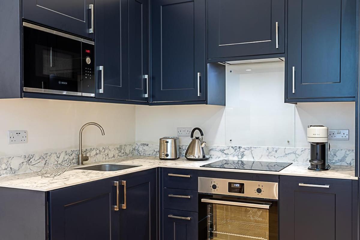 Modern Bayswater Flat Apartment London