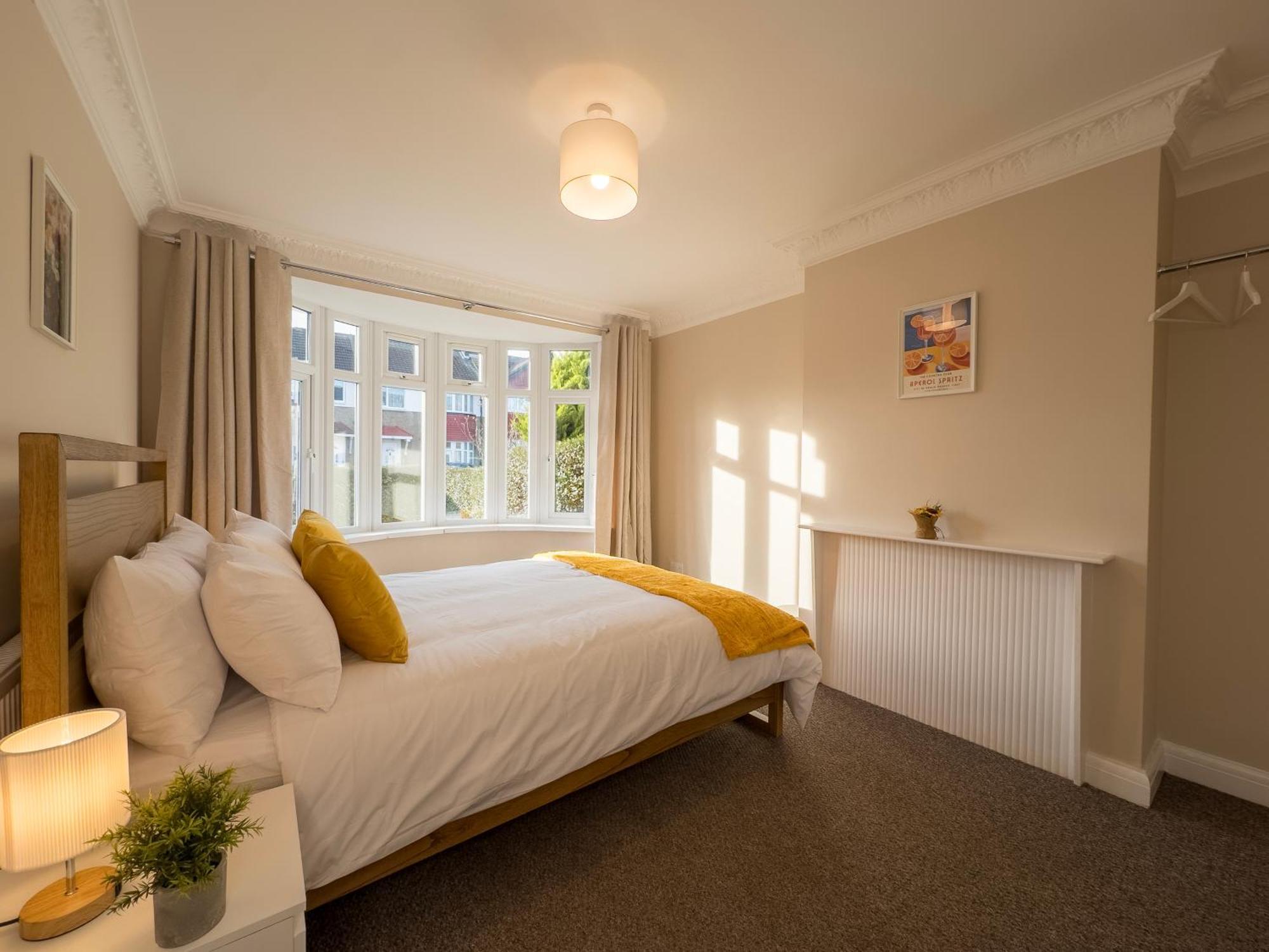 Holiday home Cosy By Wembley Stadium