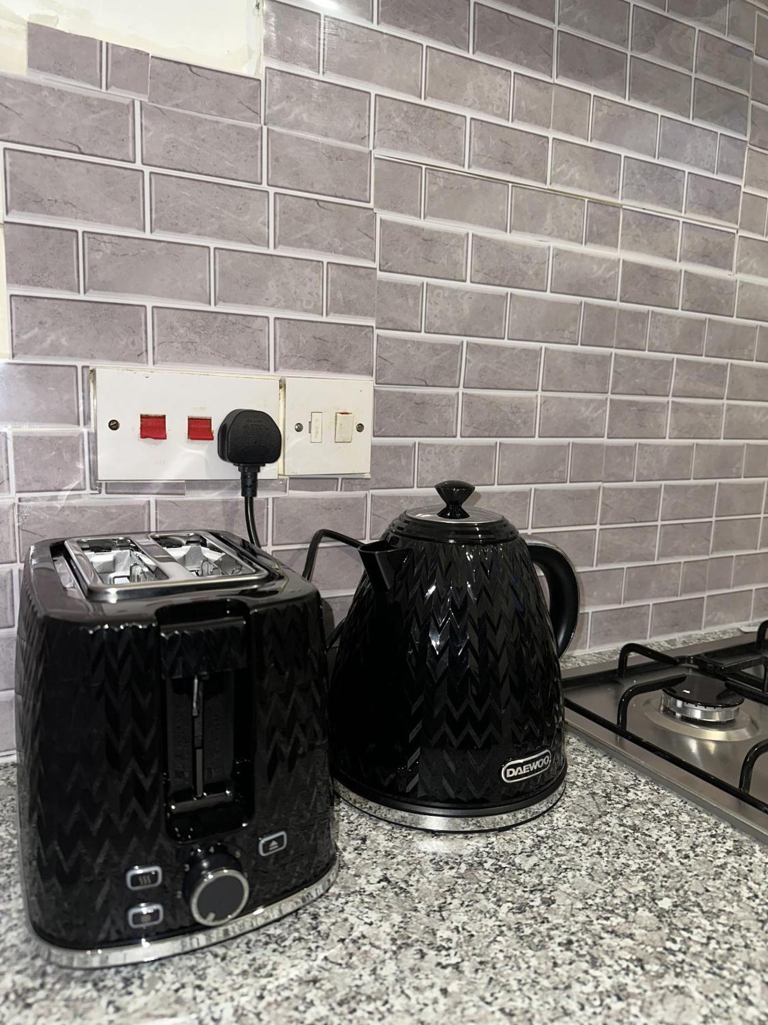 Vakantiehuis Cozy 2 Bed In Ilford- Contractors & Groups Welcome *