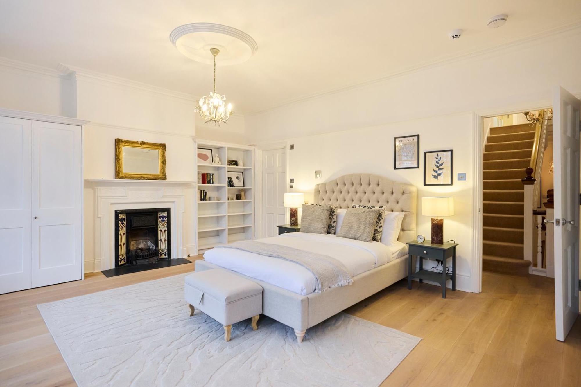 The Belsize Park Place - Charming 6bdr With Garden Apartamento
