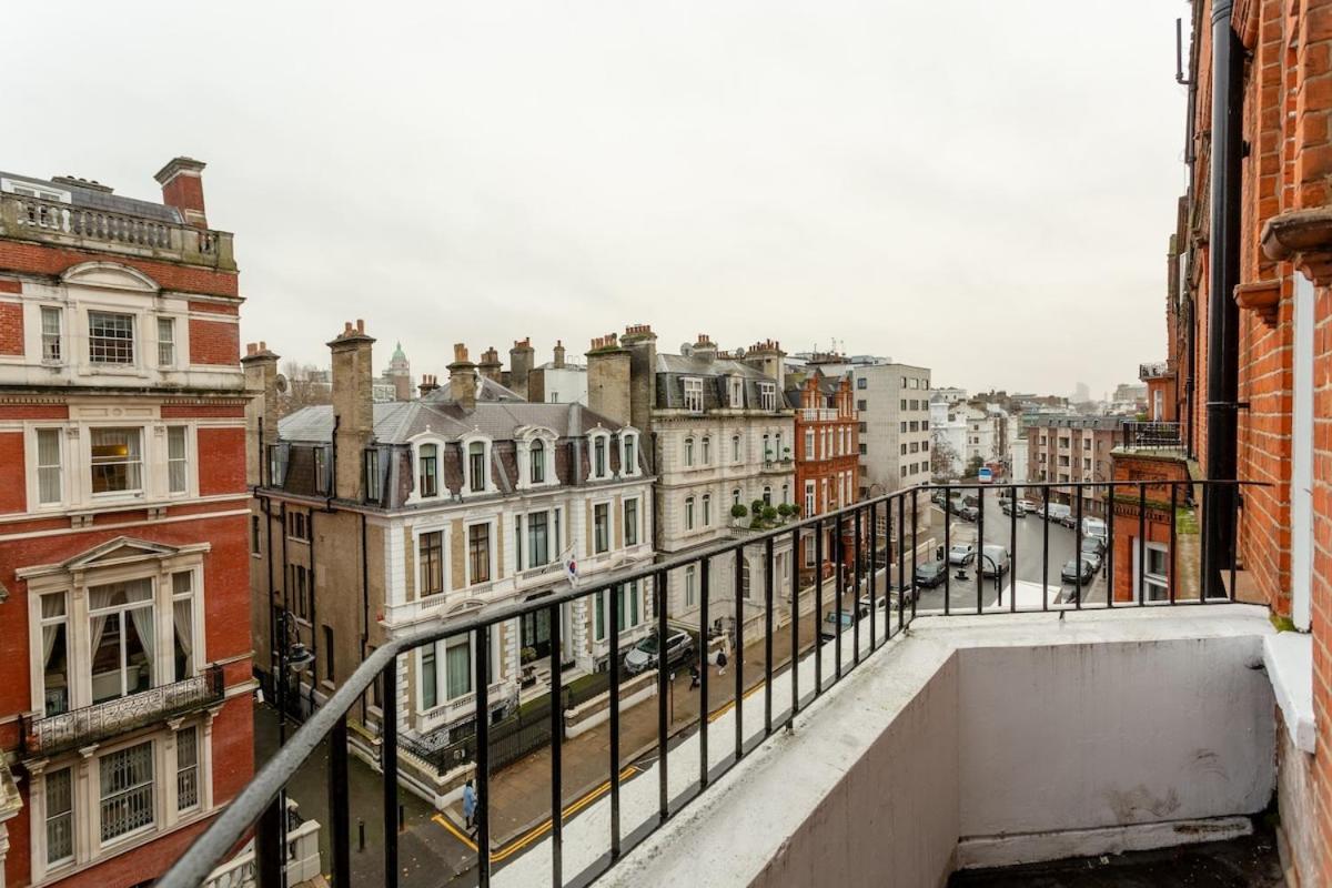 Ultra Luxury 3 Bedrooms Flat In Hyde Park *