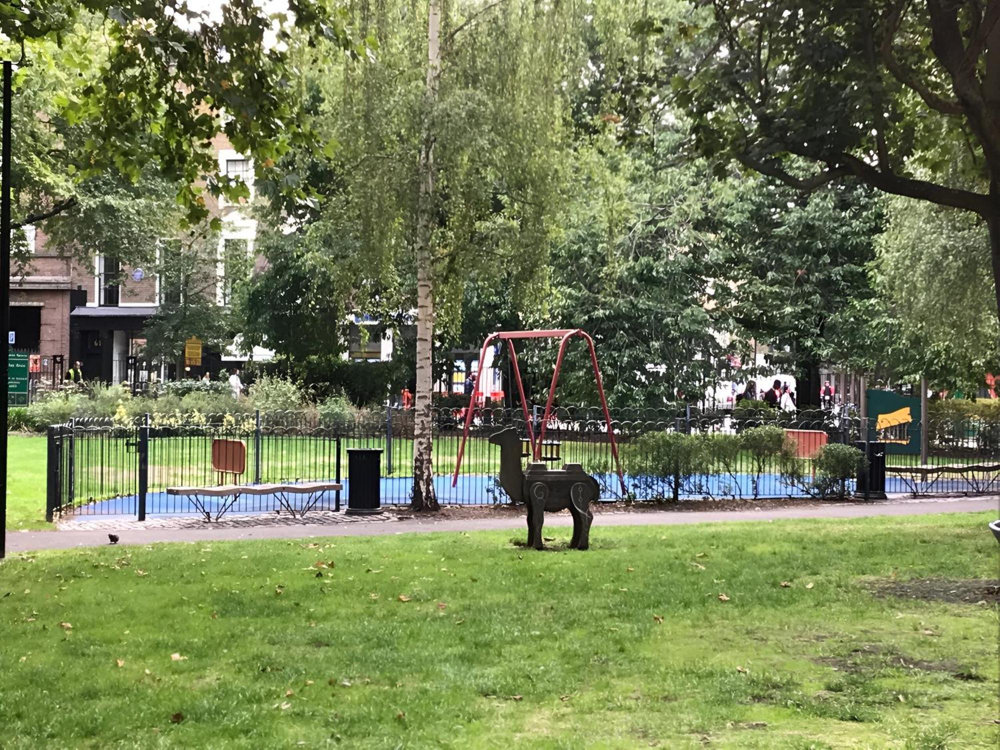 Apartamento Tranquil Flat With Outdoor Space - Prime Location! Londres