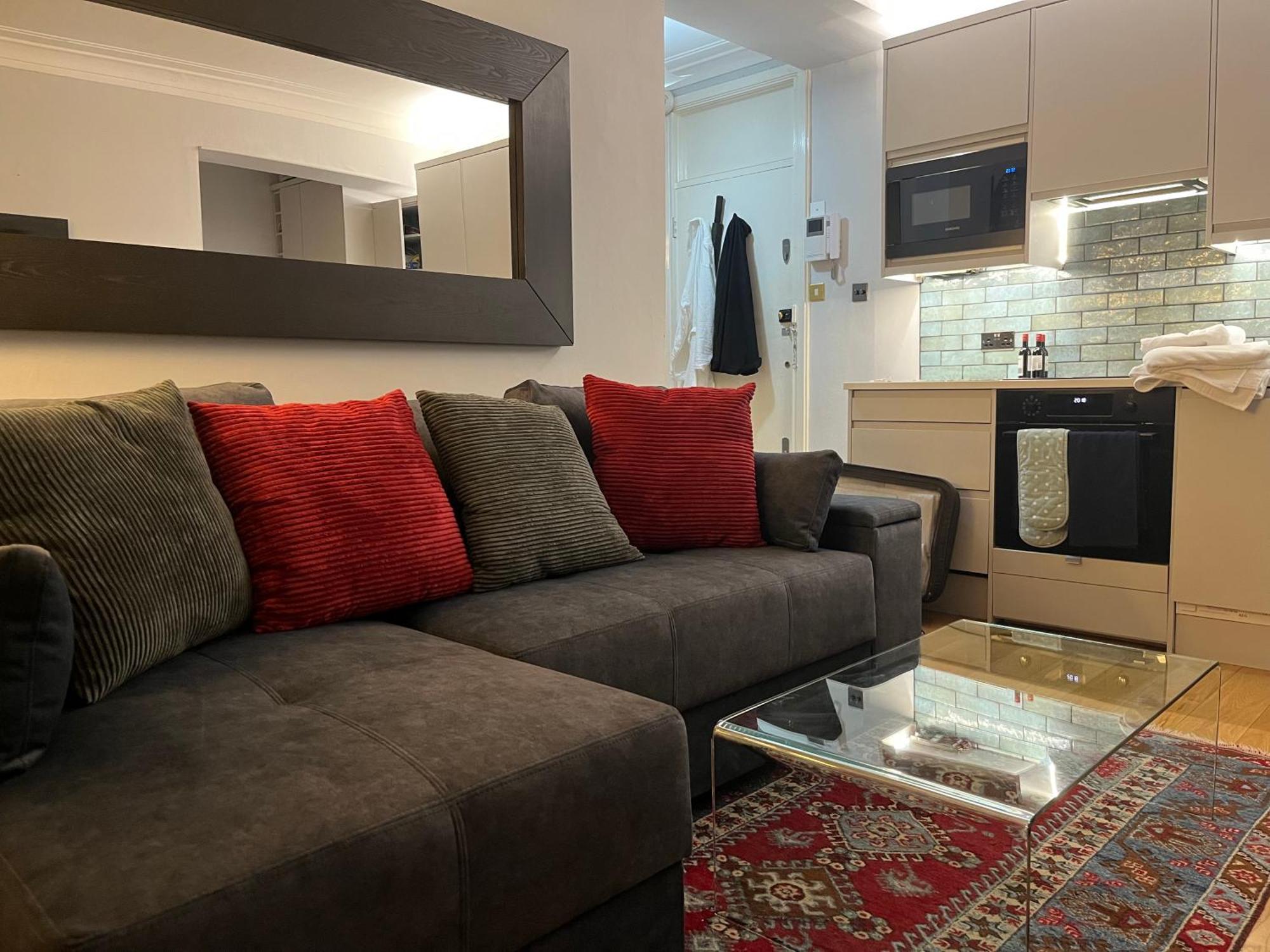 Modern Quiet 1 Bed Flat -mayfair *
