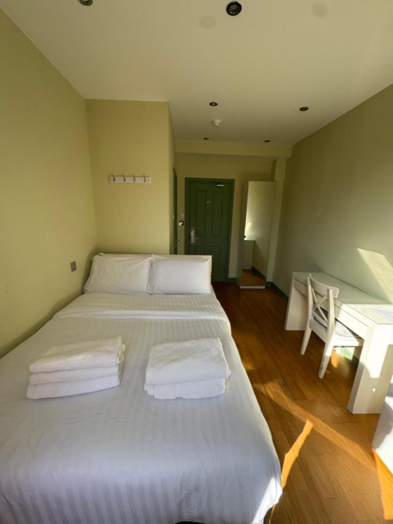 Guest house Matheson Olympia London