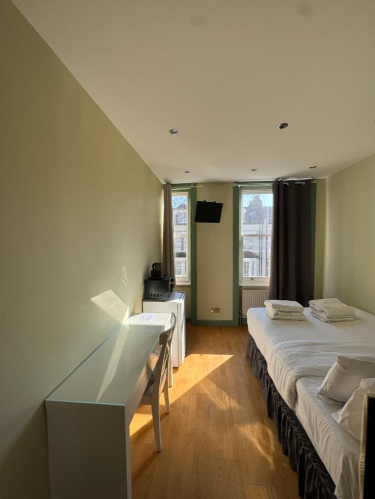 Guest house Matheson Olympia