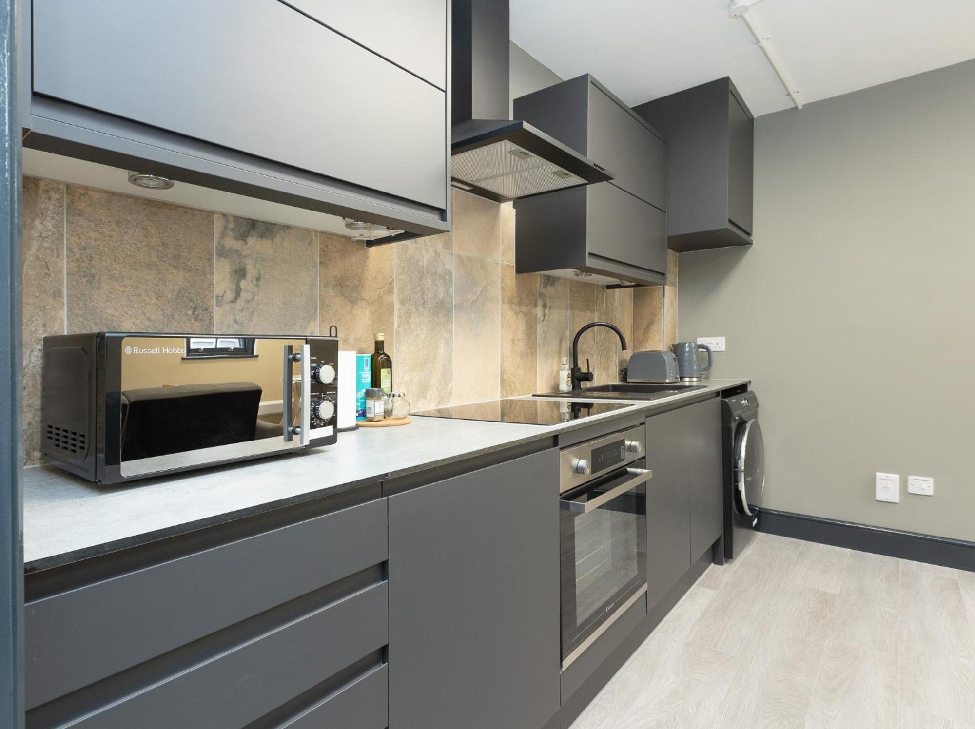 Charming 1br Flats In The Heart Of Of Apartment