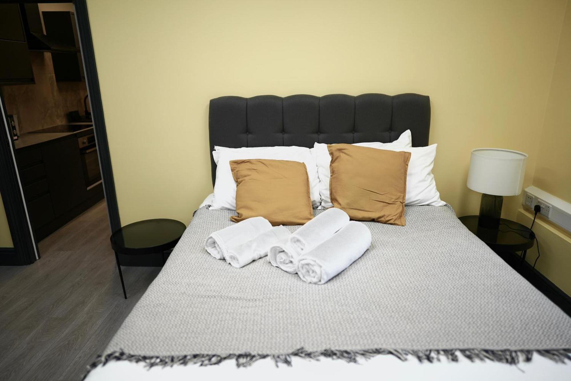 Charming 1br Flats In The Heart Of Of Apartment *