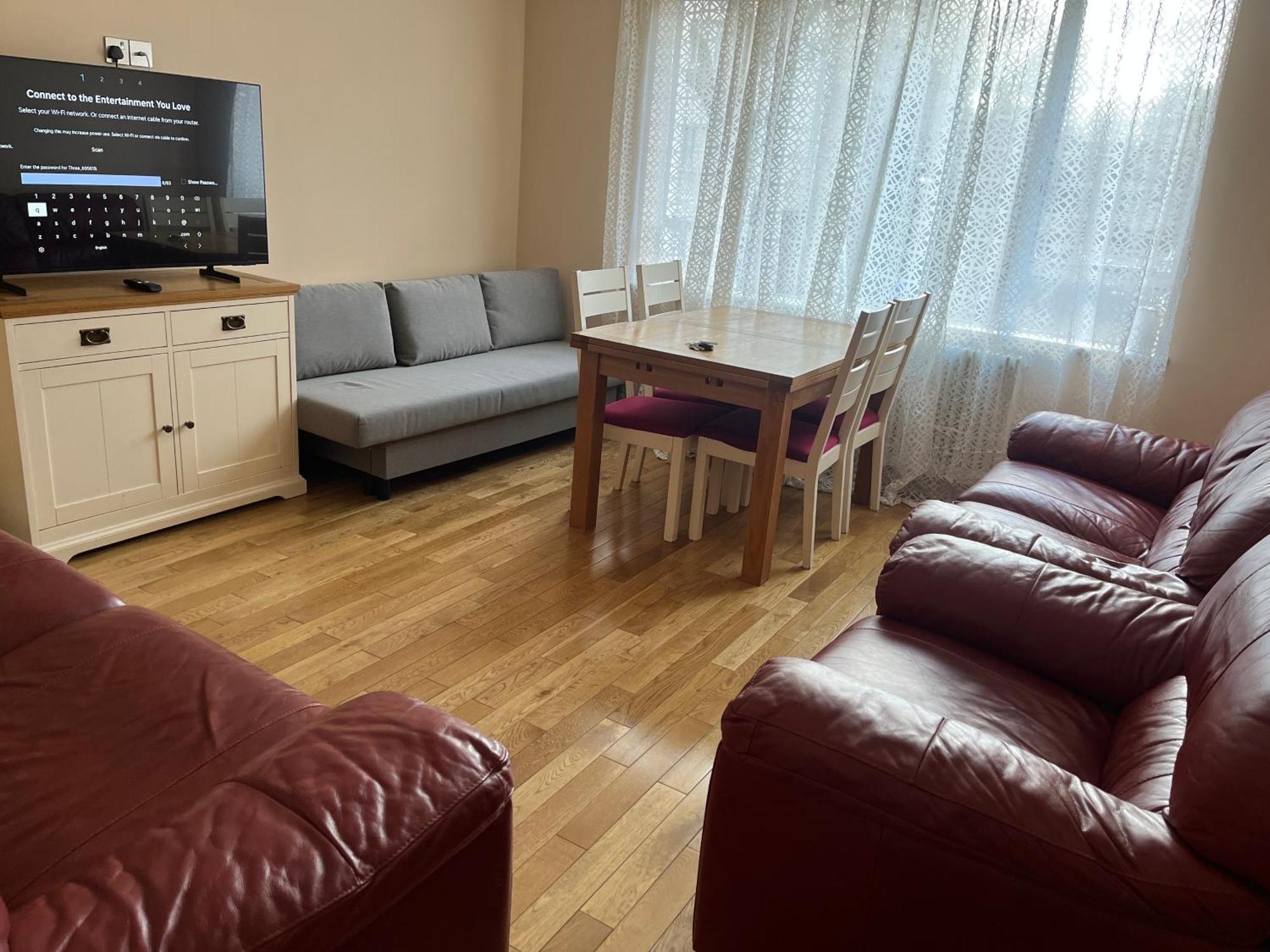 Apartment In Hyde Park London