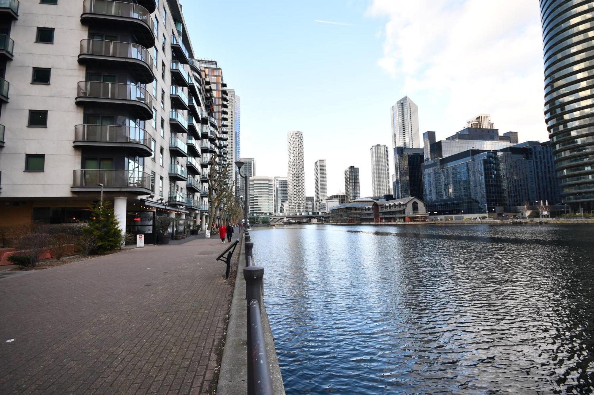 Comfortable 2 Bedroom Flat With Great View Near Canary Wharf Londen