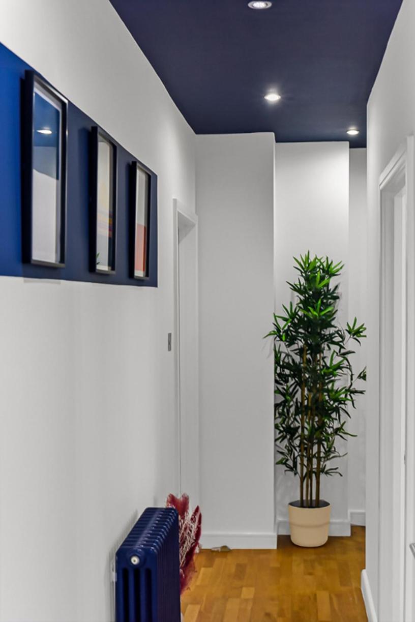 Bright And Spacious 2 Bed In Leilighet