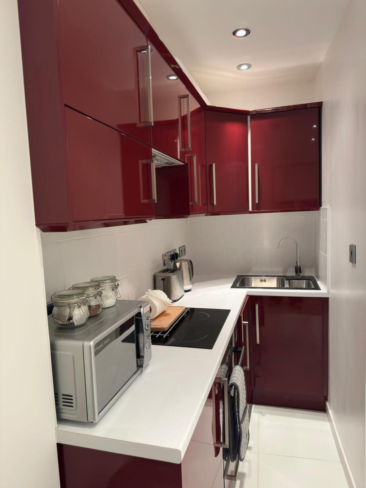 Stylish Modern In The Heart Of St Paul Smithfield Barbican Apartment London