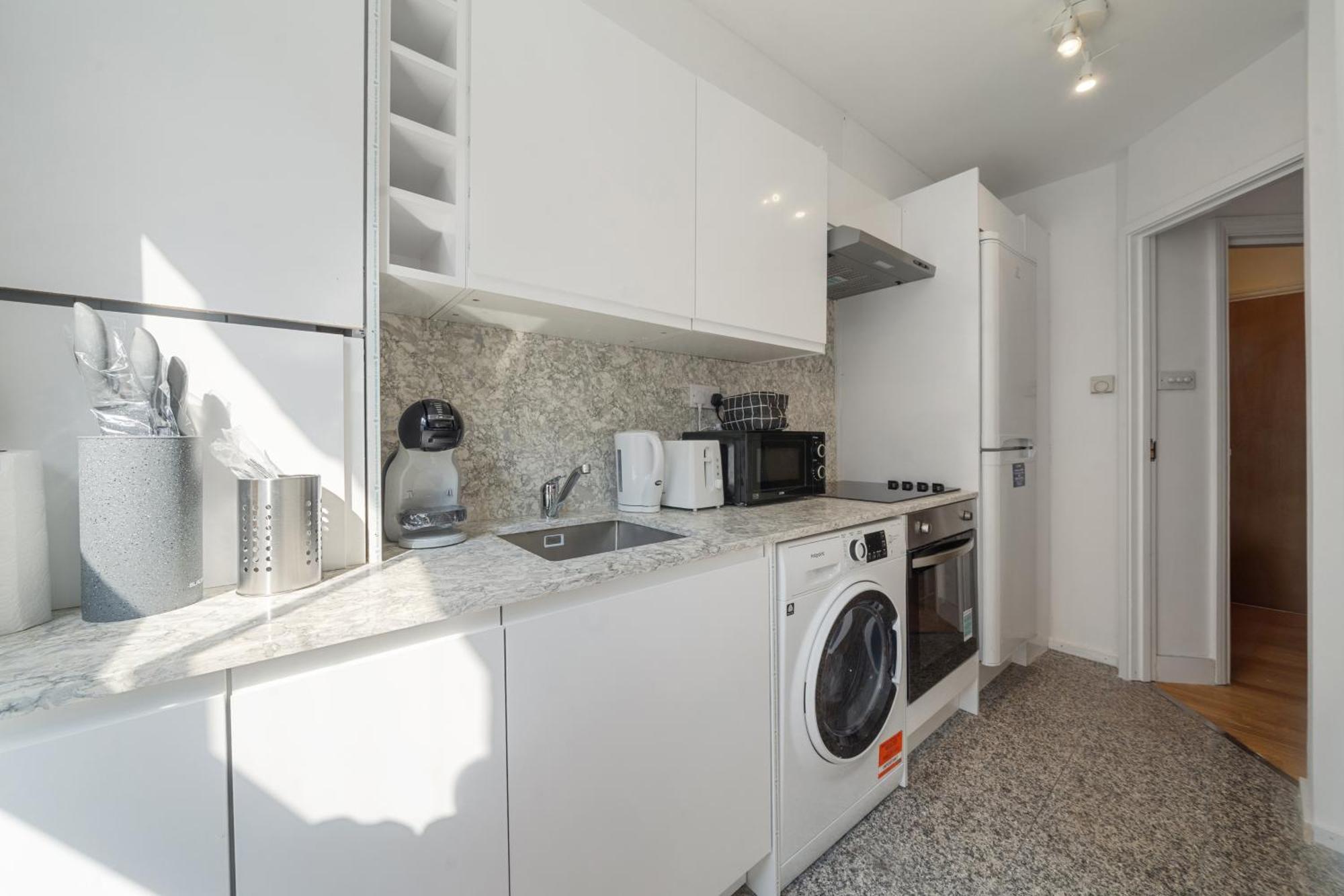 Apartment Stylish And Modern In Vibrant Soho Unbeatable Location Wdg London