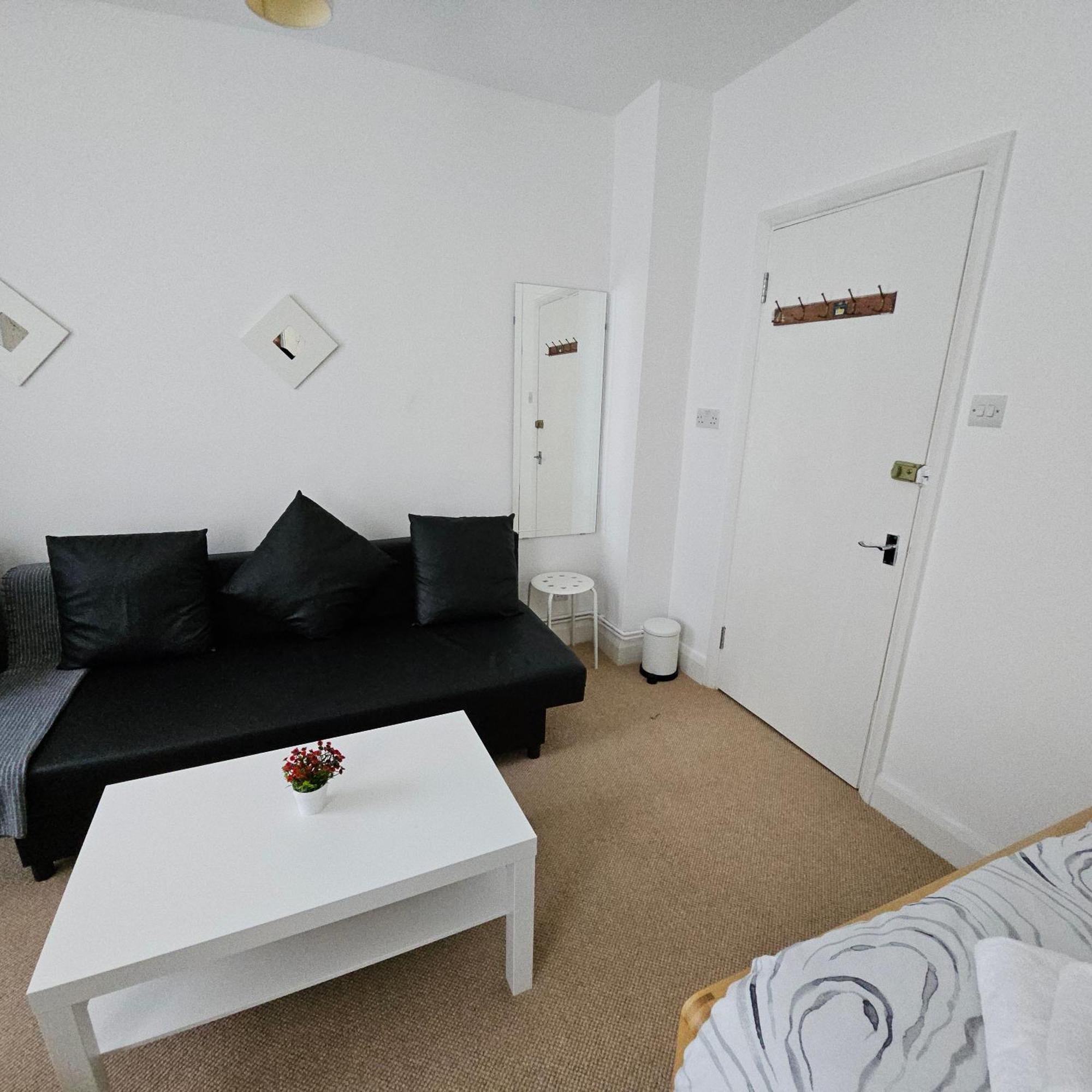 Gasthof Comfy In London