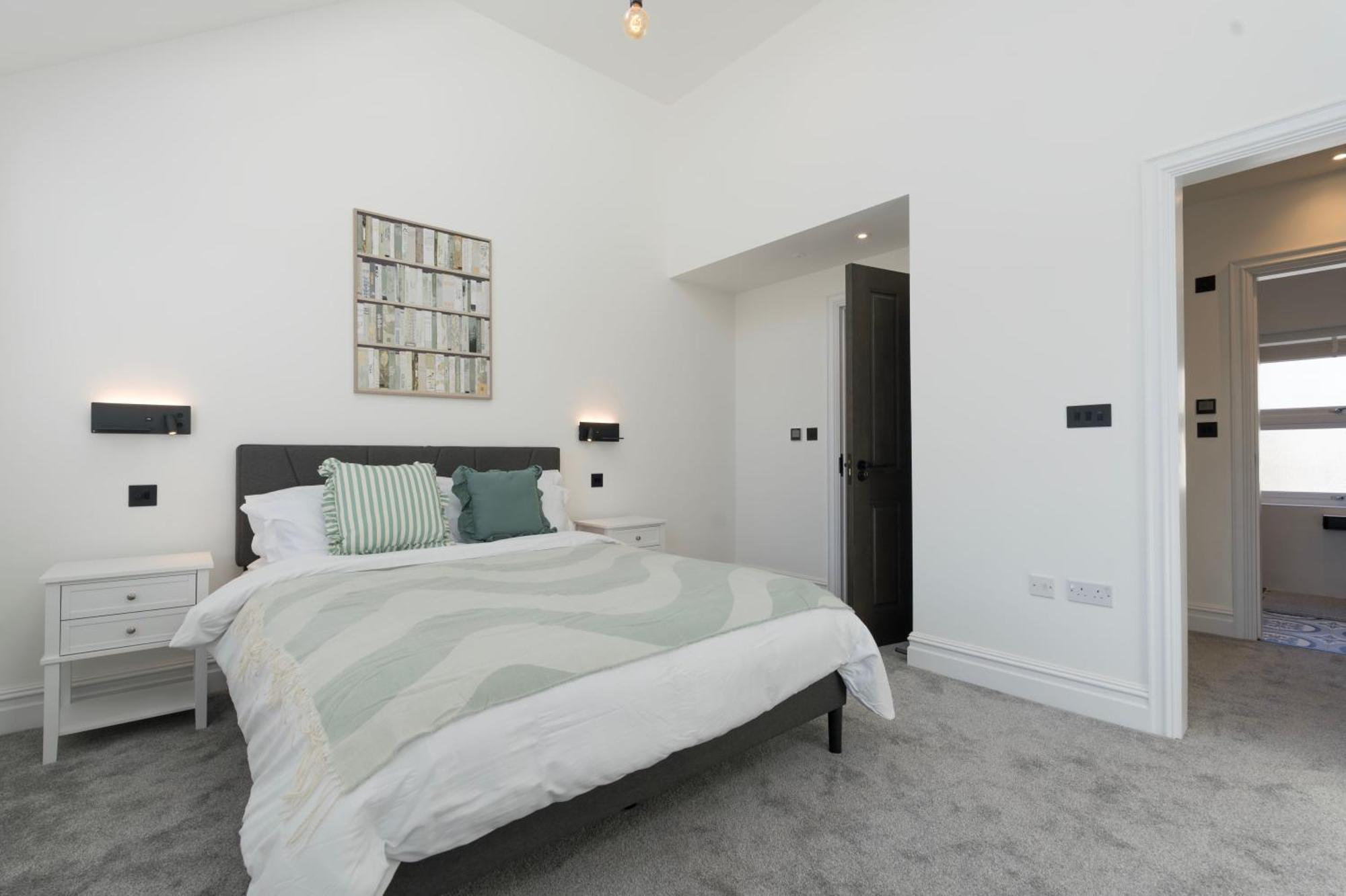 The Royal Whitechapel Apartment London