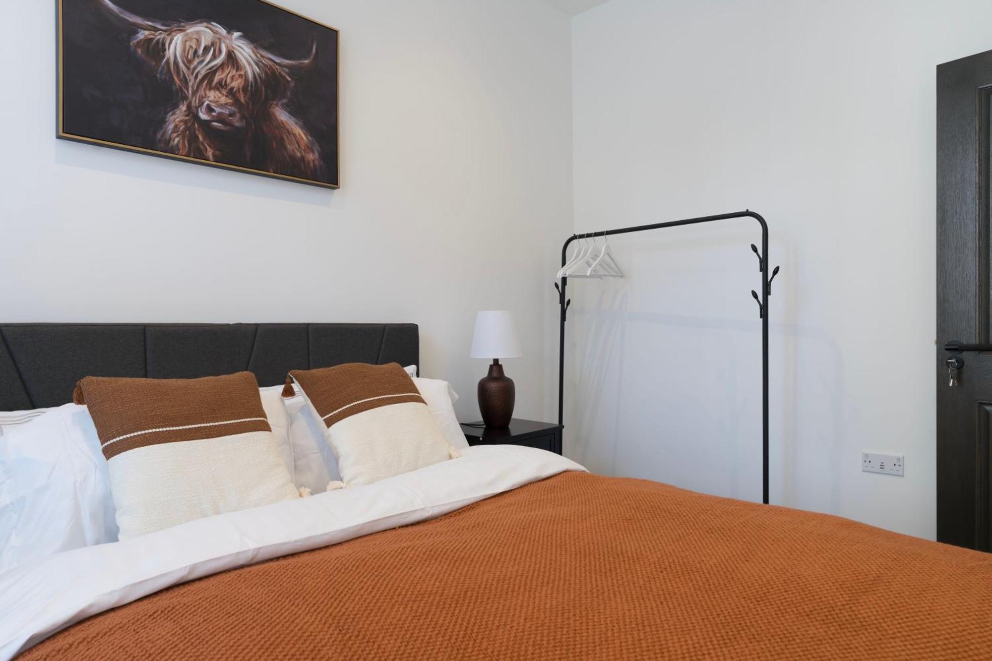 The Royal Whitechapel Apartment