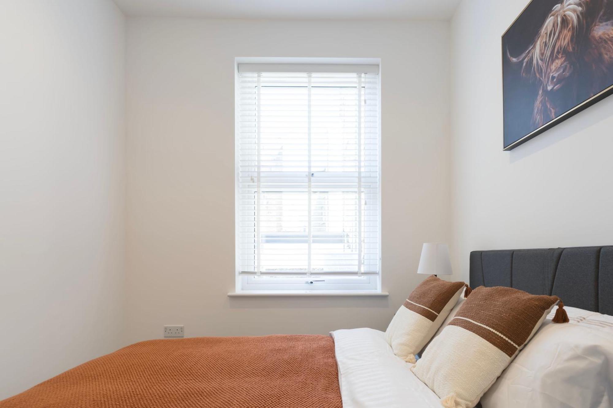 The Royal Whitechapel Apartment *