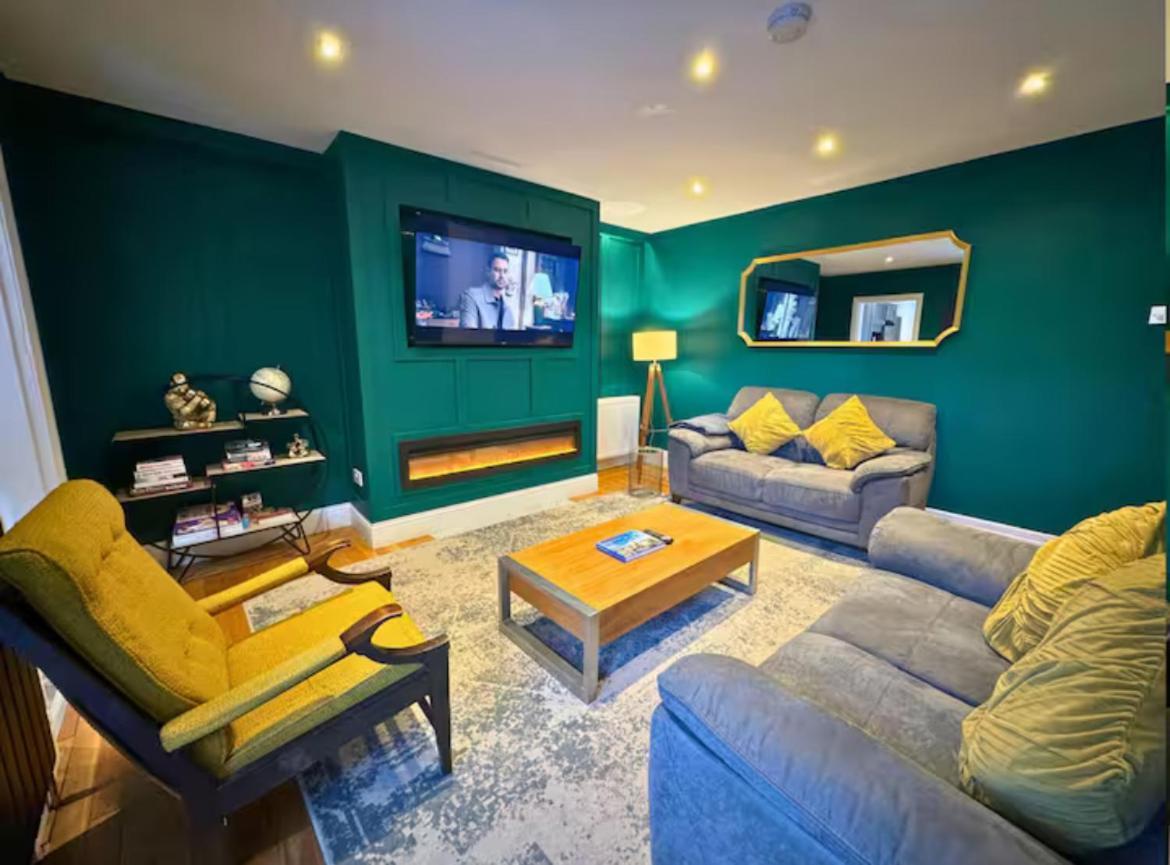 Сasa de vacaciones Quiet Garden Escape 3 Beds And Hot Tub Bliss Londres