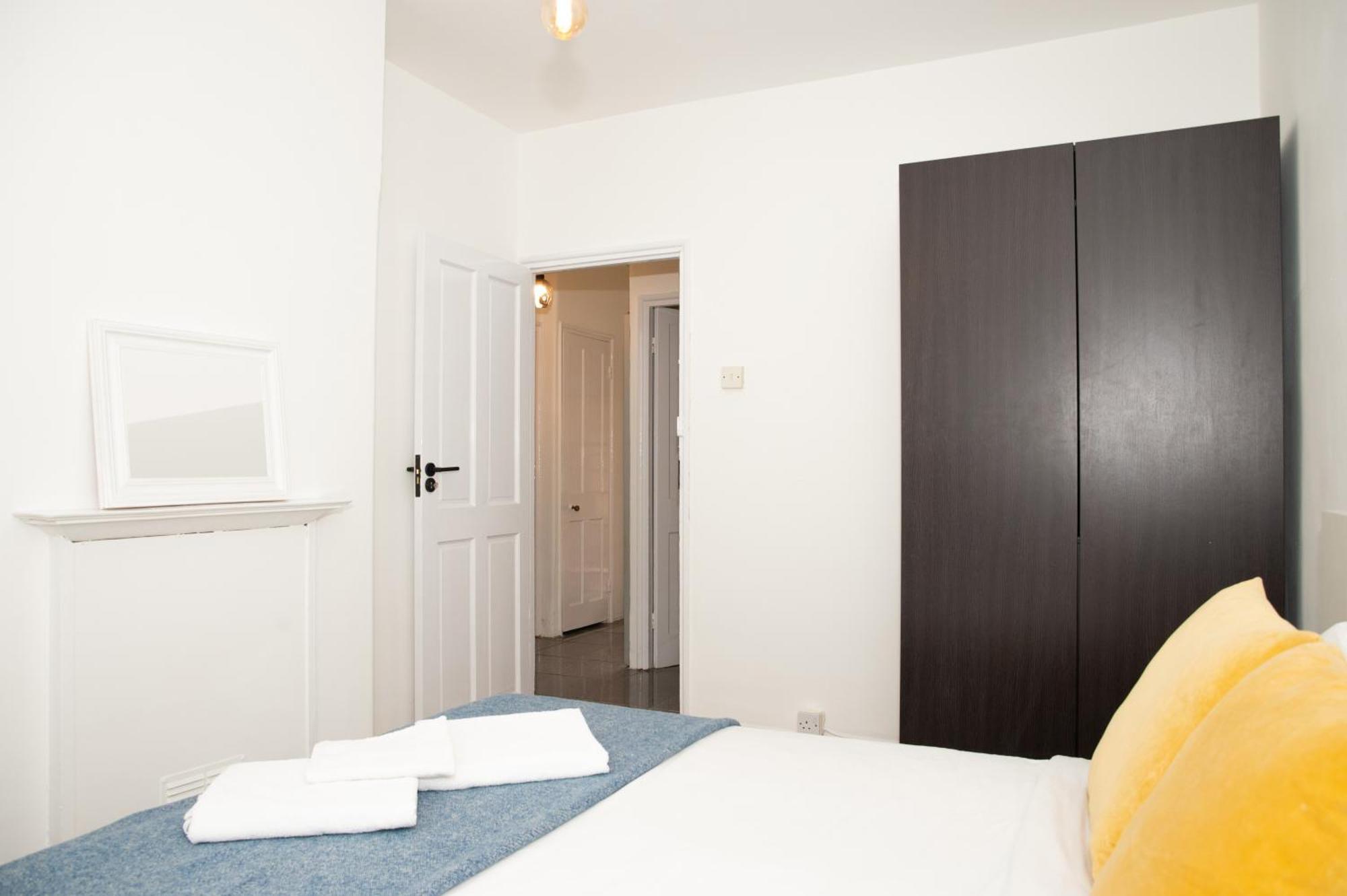 By The West End - Appartement