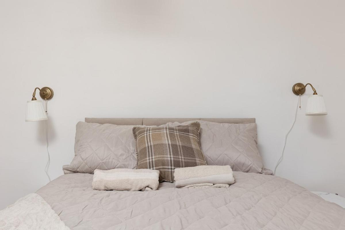 Zone 2 Cosy * London