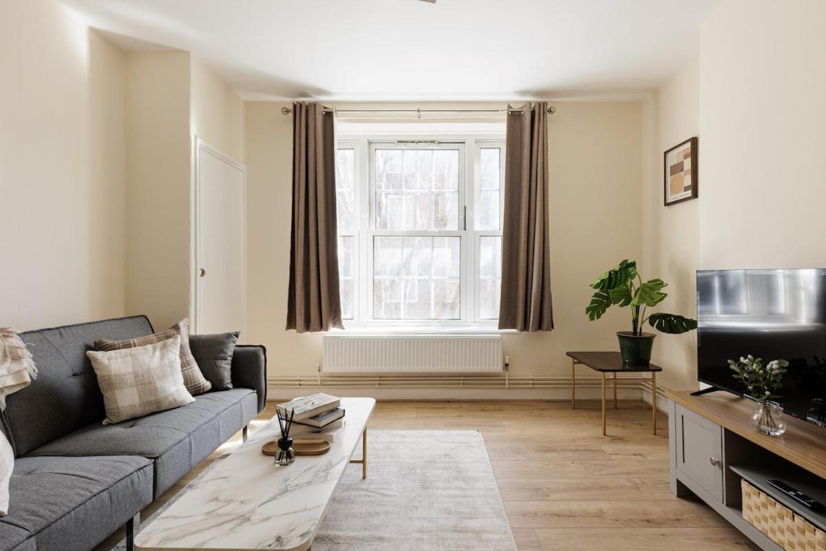 Zone 2 Cosy London