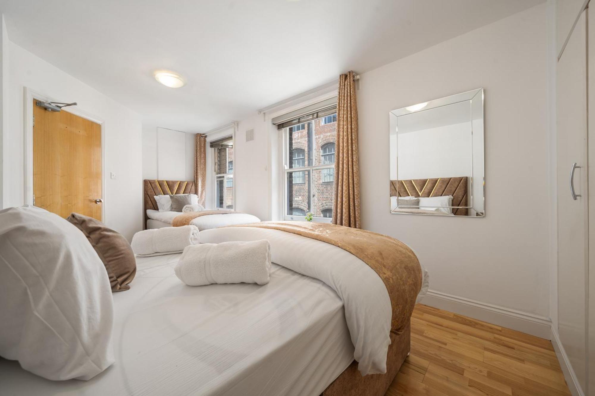 Stylish And Modern In Vibrant Soho Unbeatable Location Wdg Apartment London