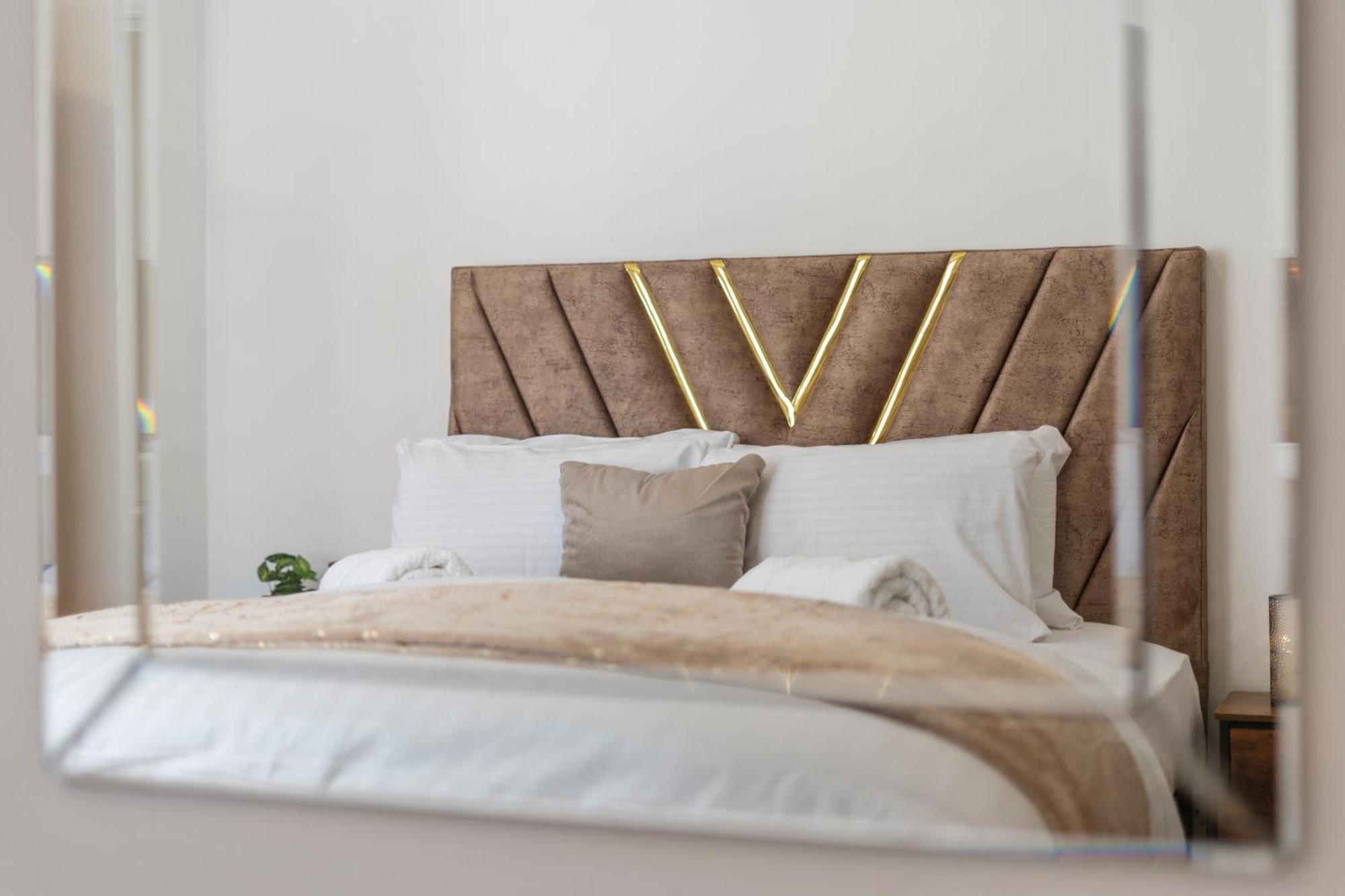 Apartment Stylish And Modern In Vibrant Soho Unbeatable Location Wdg London
