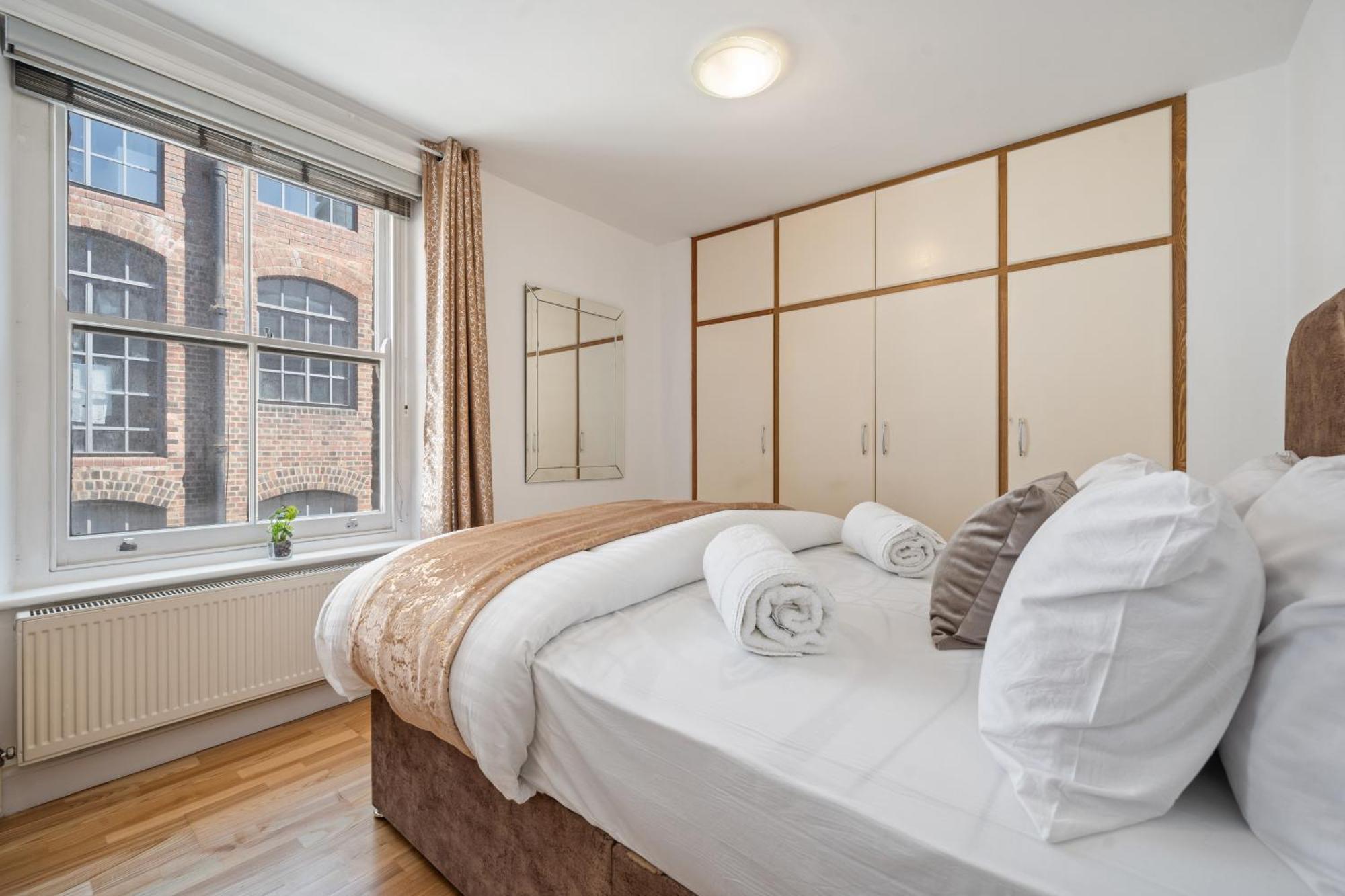 Apartment Stylish And Modern In Vibrant Soho Unbeatable Location Wdg