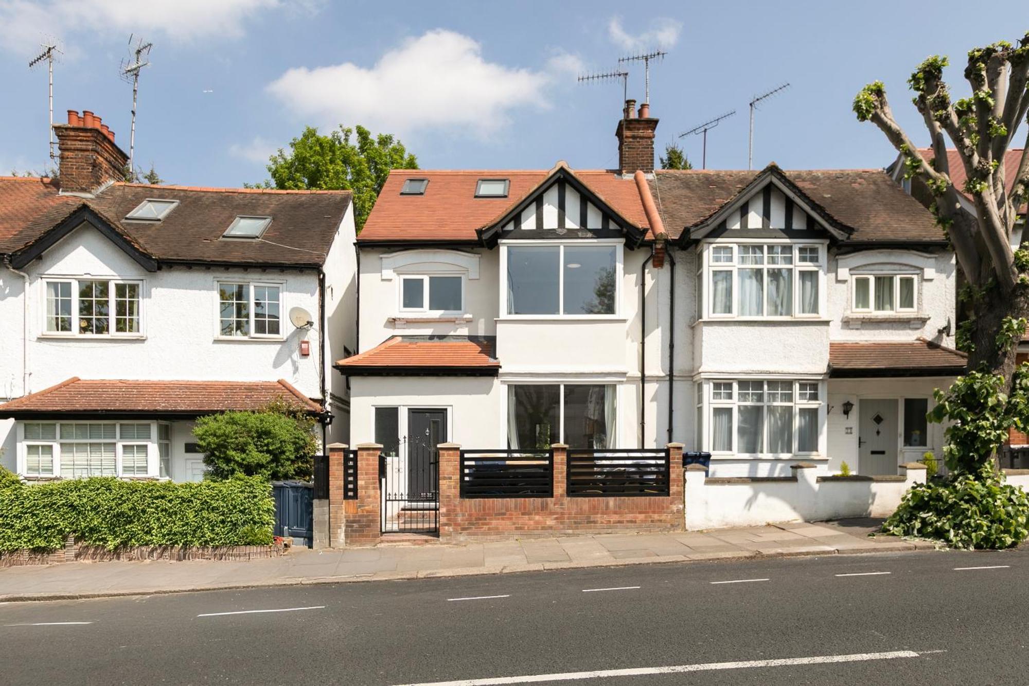 5 Bedroom Garden Hse Near Tube & Hampstead Heath