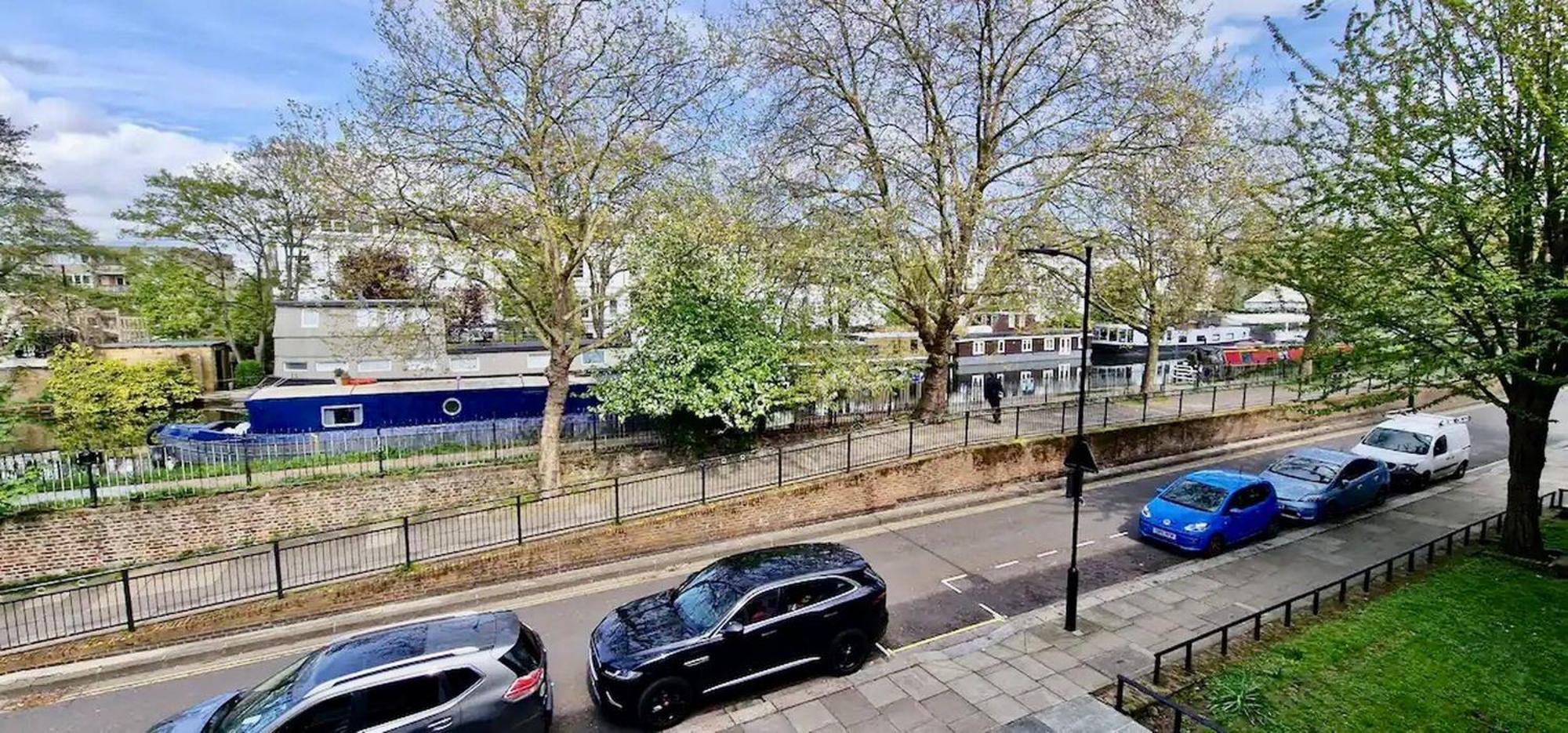 Canal View 3 Bed Flat - Little Venice! Apartment *