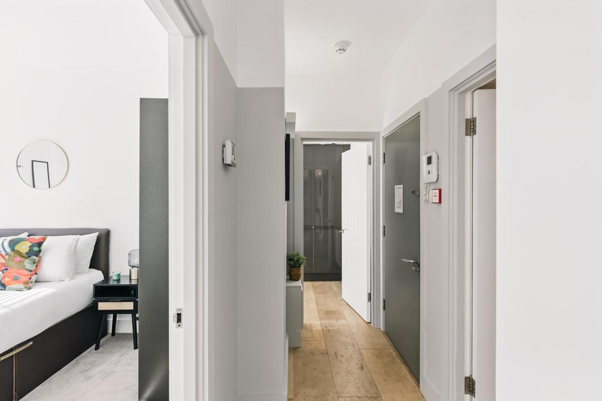 Leilighet Modern 2br With Lift Access Prime Location London