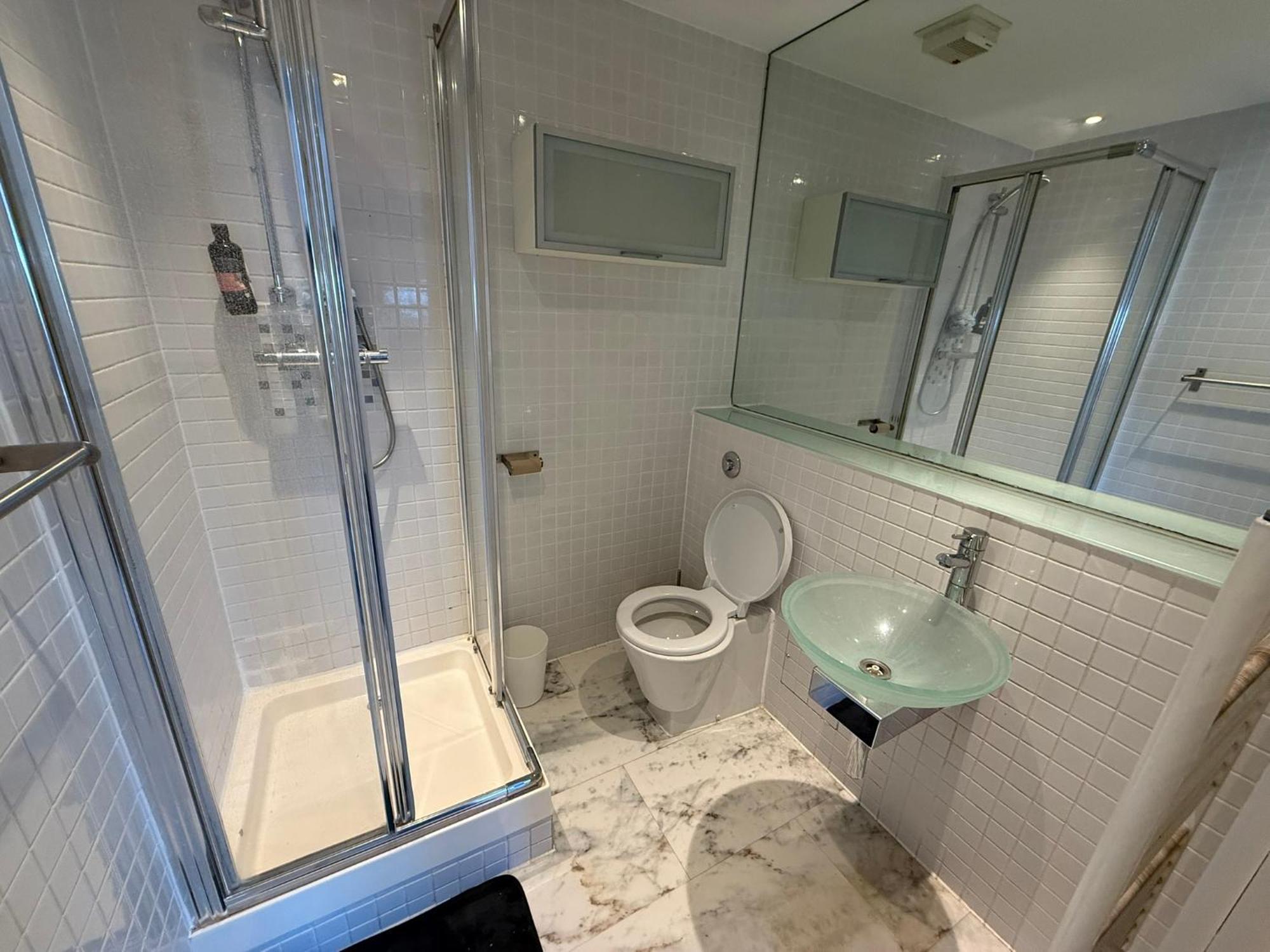 Hotel Entire Flat With 2X Bedrooms, 2X Bathrooms And A Big Living Room In The Olympic Park And Westfield At Stratford Londen