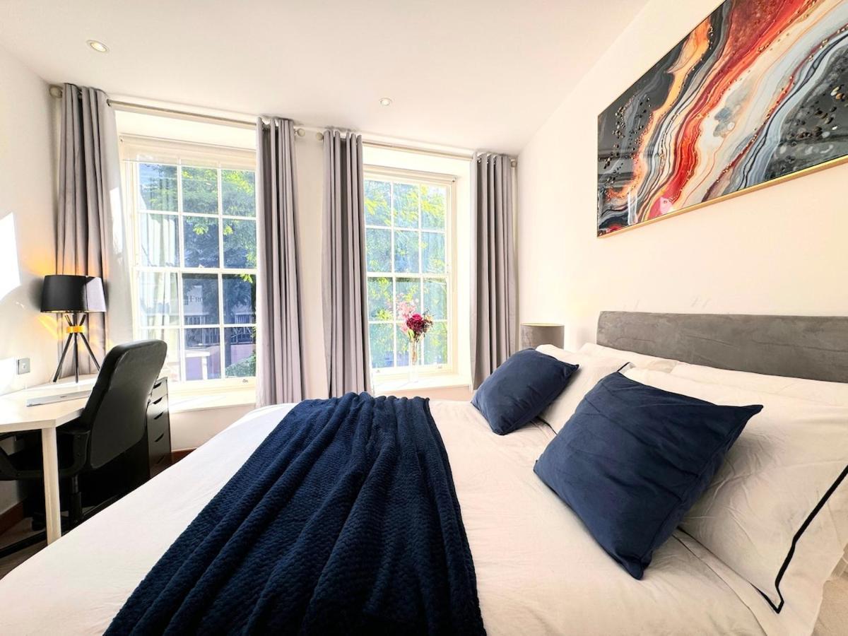 2bd Luxurious Holborn London