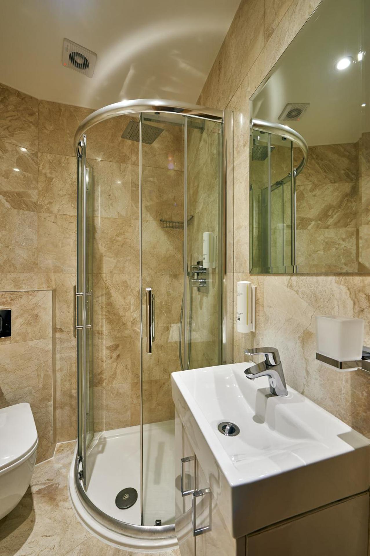 Libere Edgware Road 3* Londen