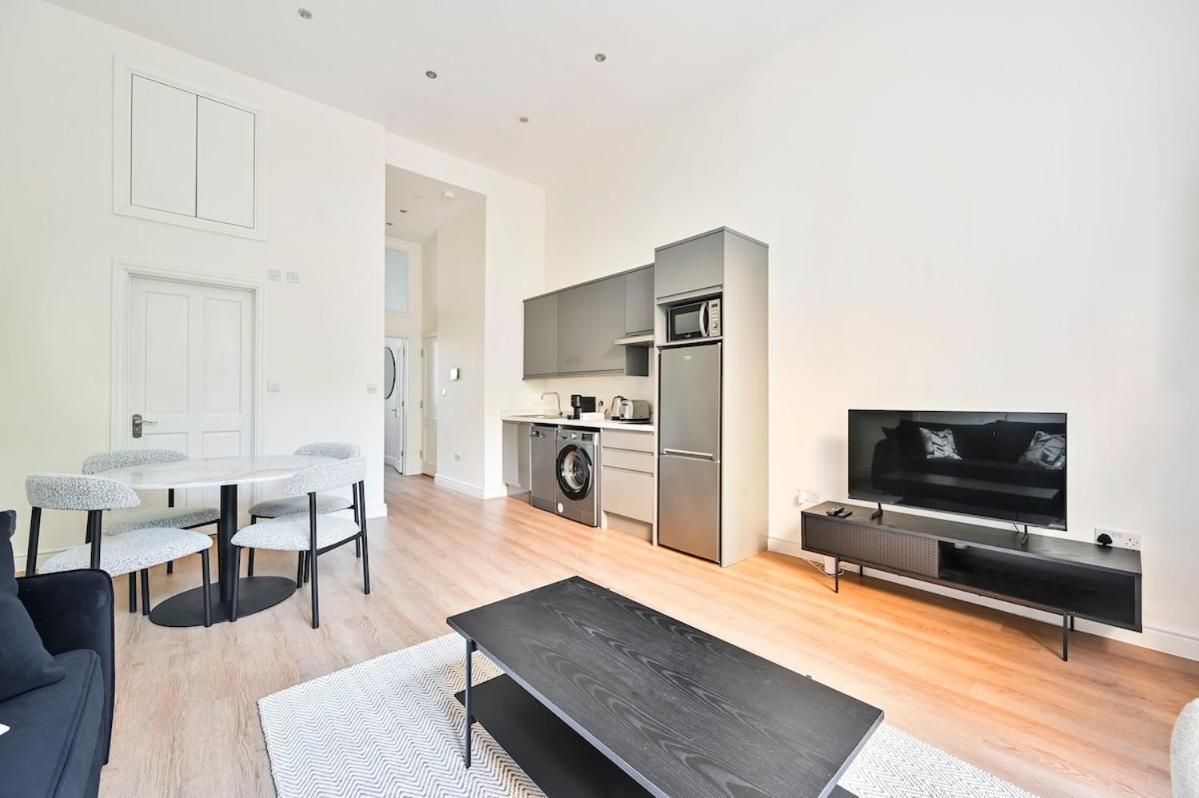 Knightsbridge Ground Floor Gem Next Hyde Park Apartamento