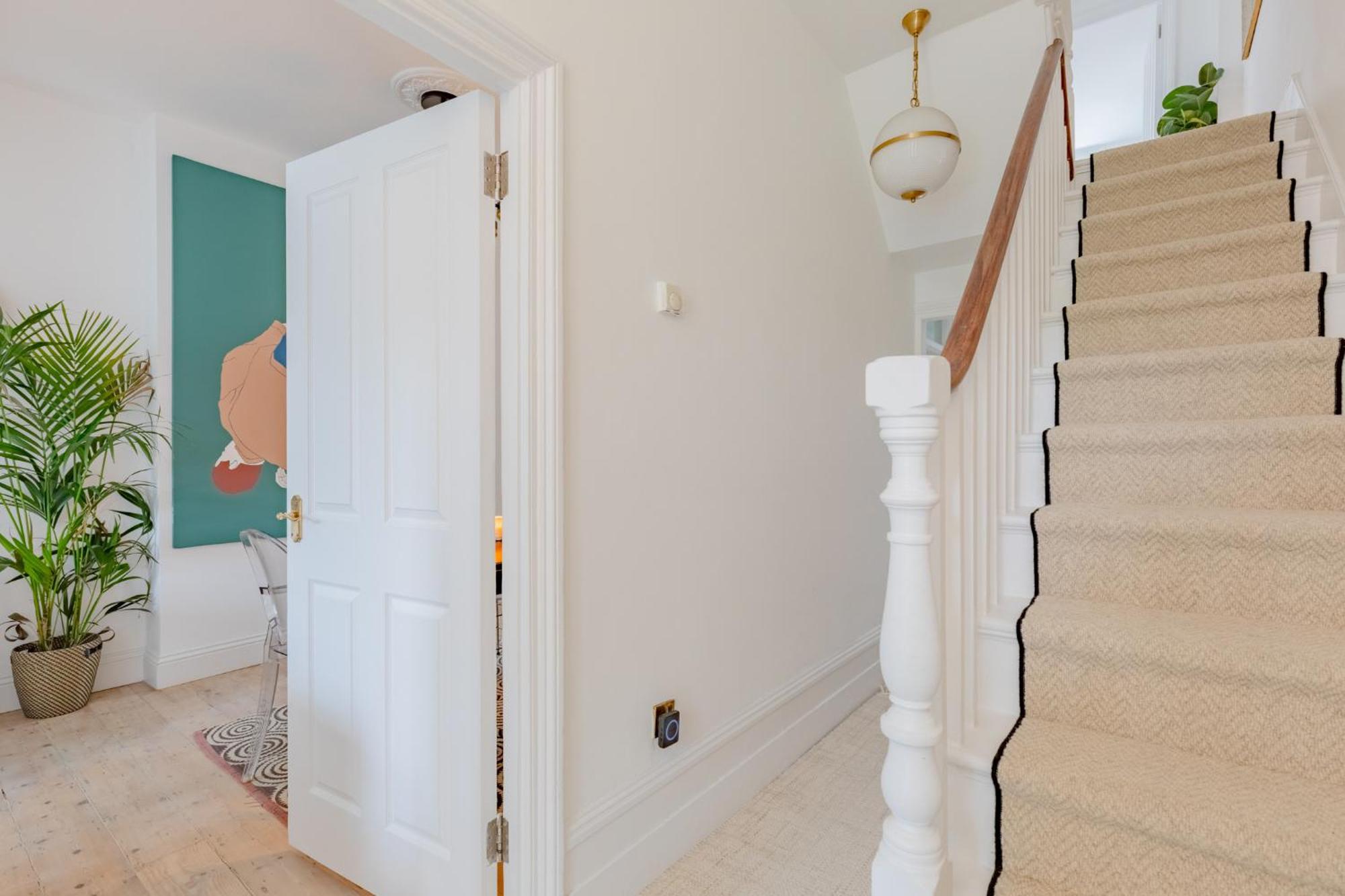 Luxuriously Curated 4bd Stoke Newington * London