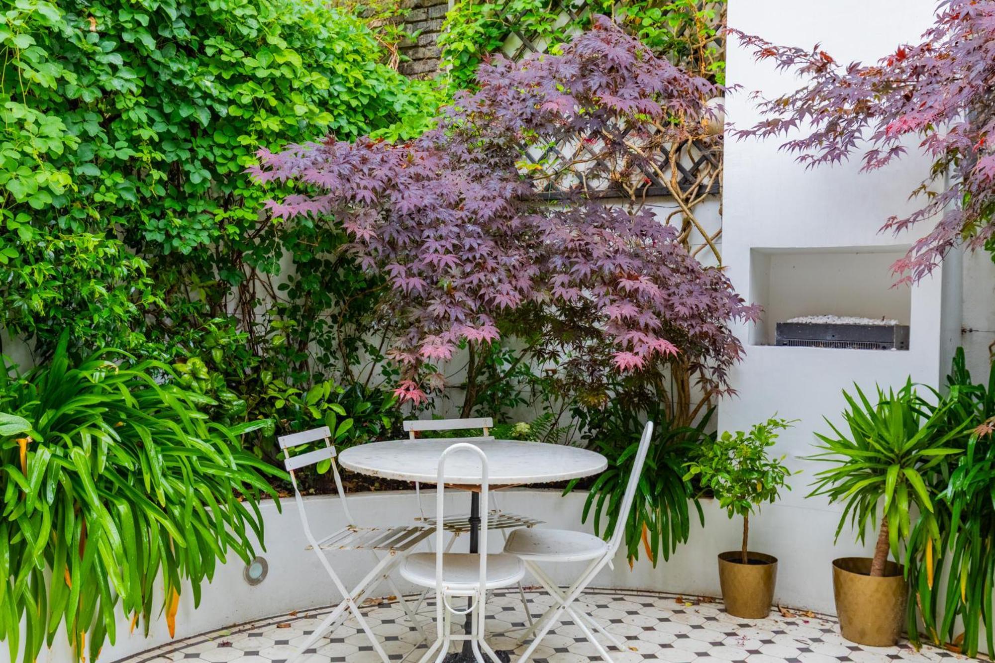 Luxuriously Curated 4bd Stoke Newington London