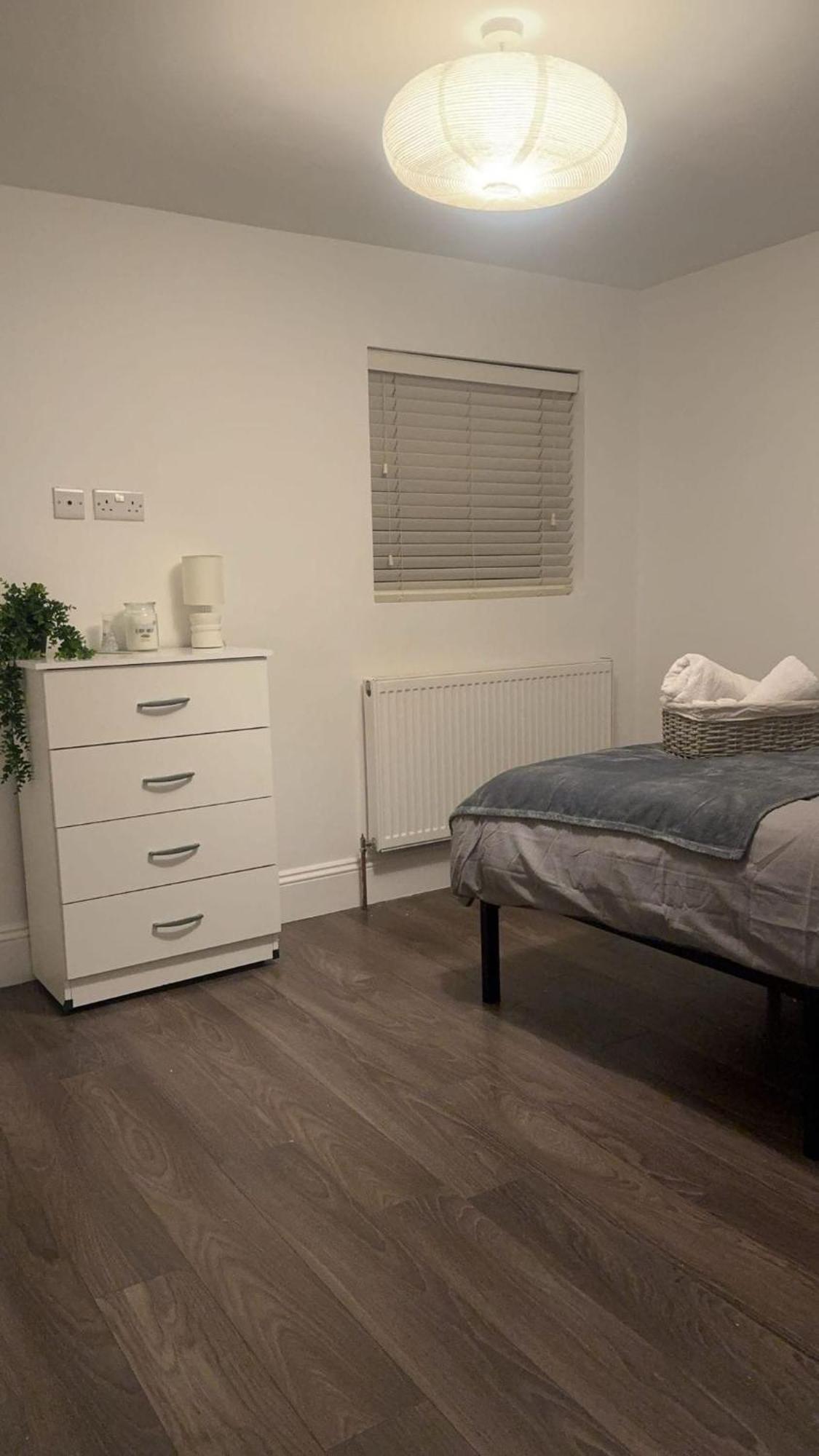 Modern 2 Bed Flat Crouch Hill N19 Apartment *