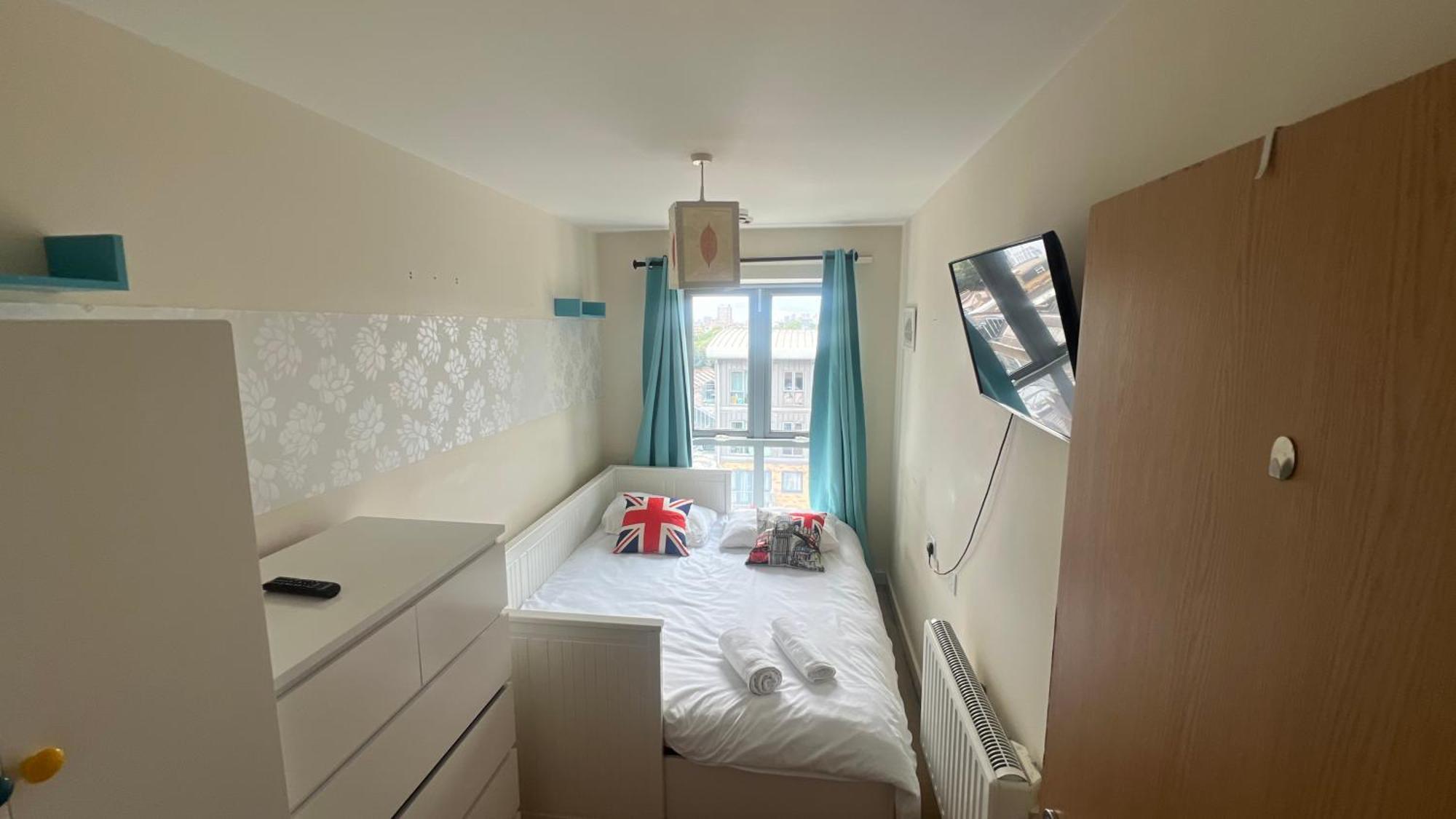 Sunset Heights Bright 2br With Views And Free Parking Appartement *
