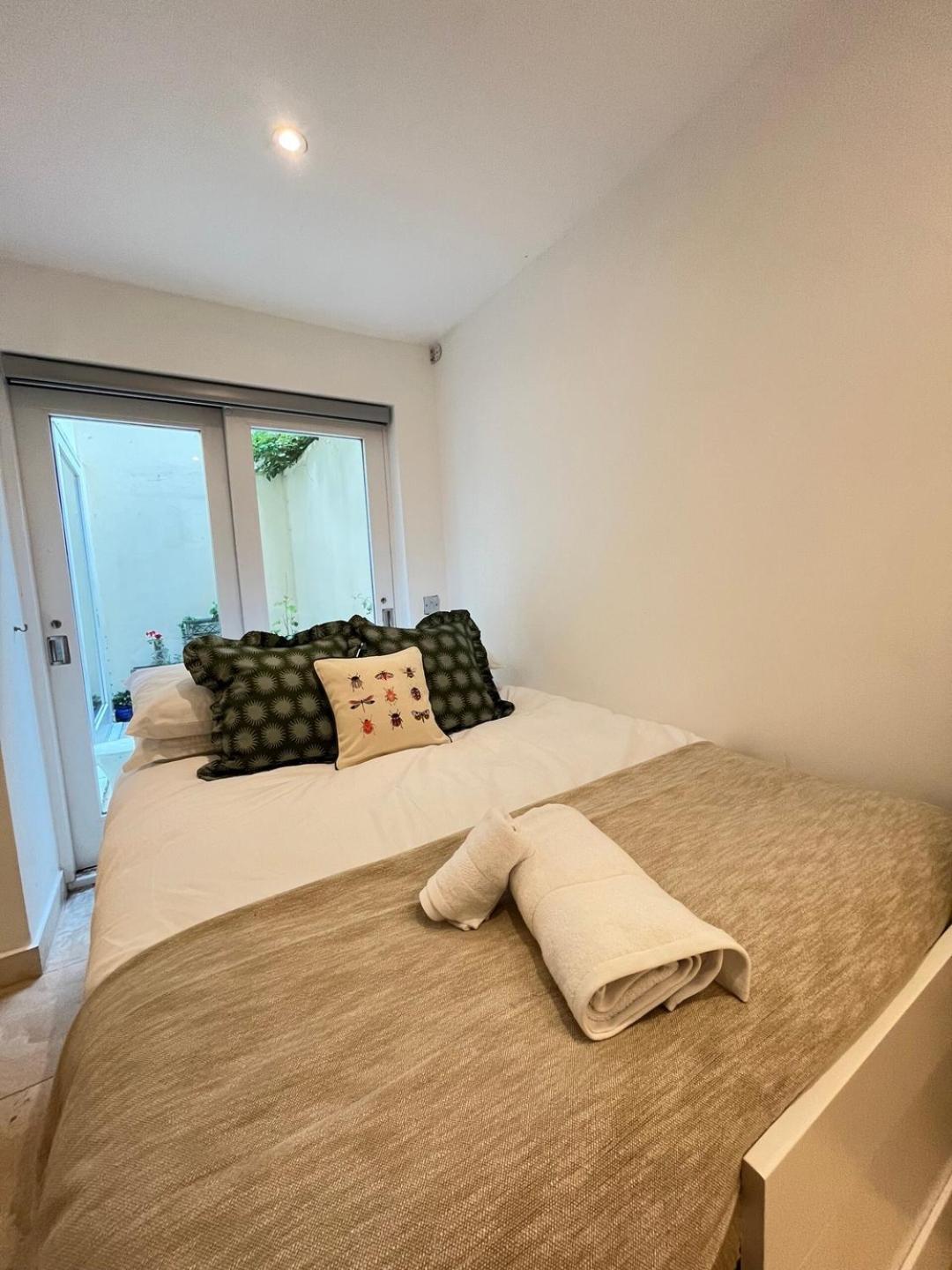 Holland Park Hideaway: A Stylish Escape * Londres