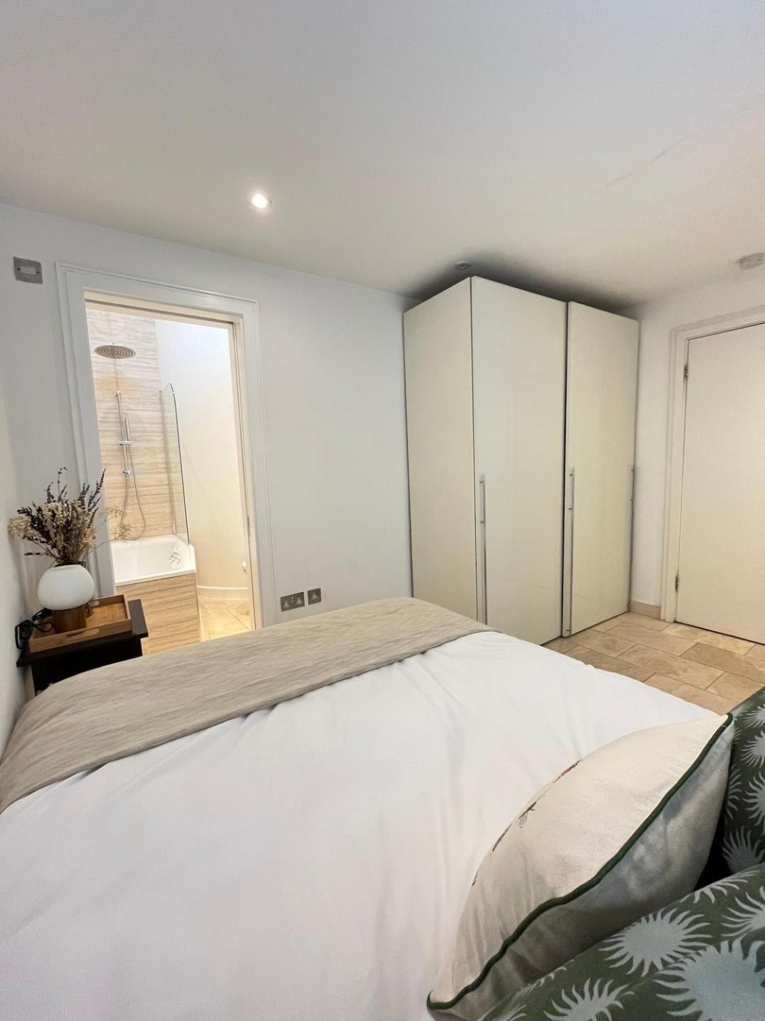 Сasa de vacaciones Holland Park Hideaway: A Stylish Escape *