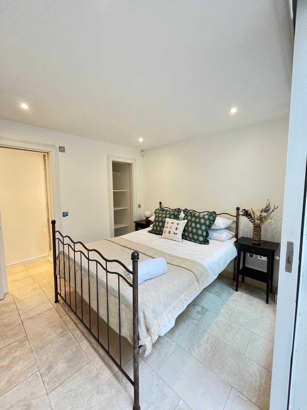 Holland Park Hideaway: A Stylish Escape Сasa de vacaciones Londres