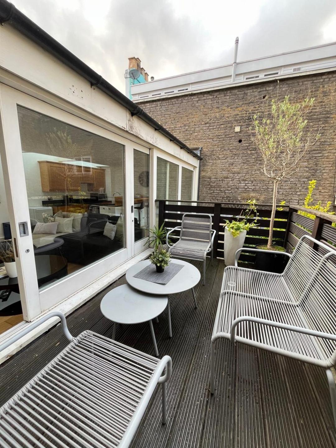 Holland Park Hideaway: A Stylish Escape Londres