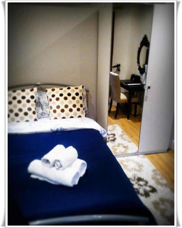 Guest house Malvern Road To Let London