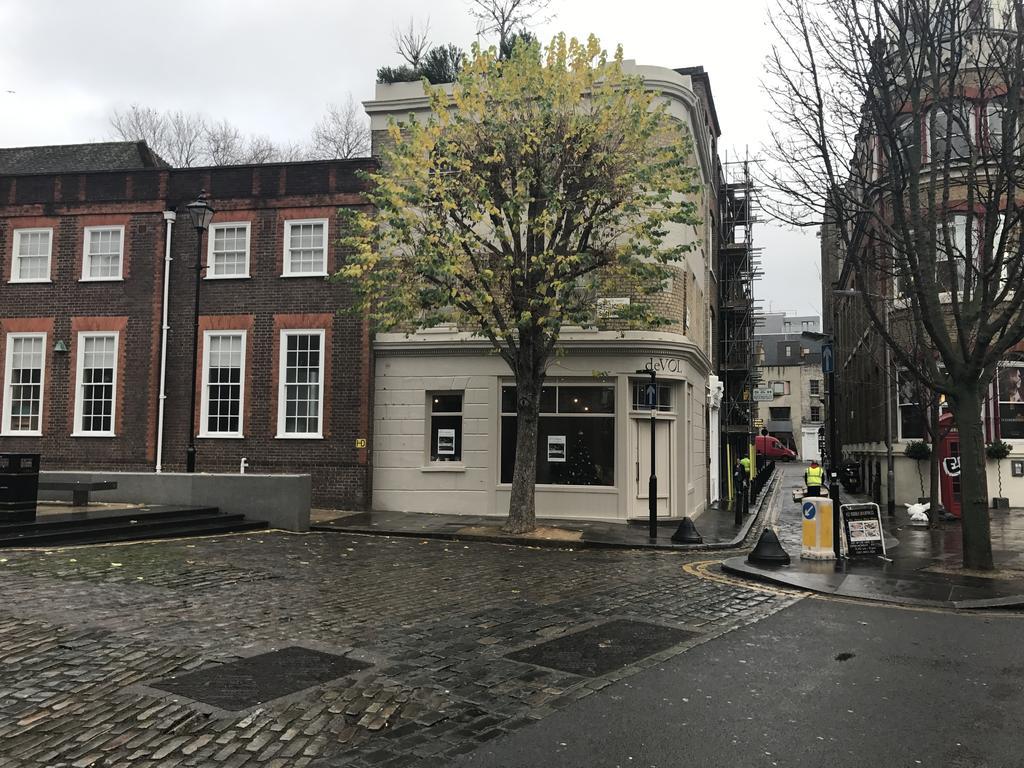 Forbee Apartment London