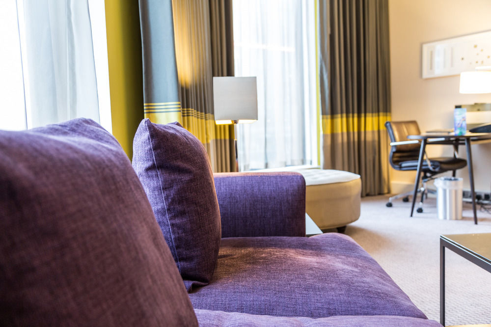 Hotell Hilton Wembley 4*