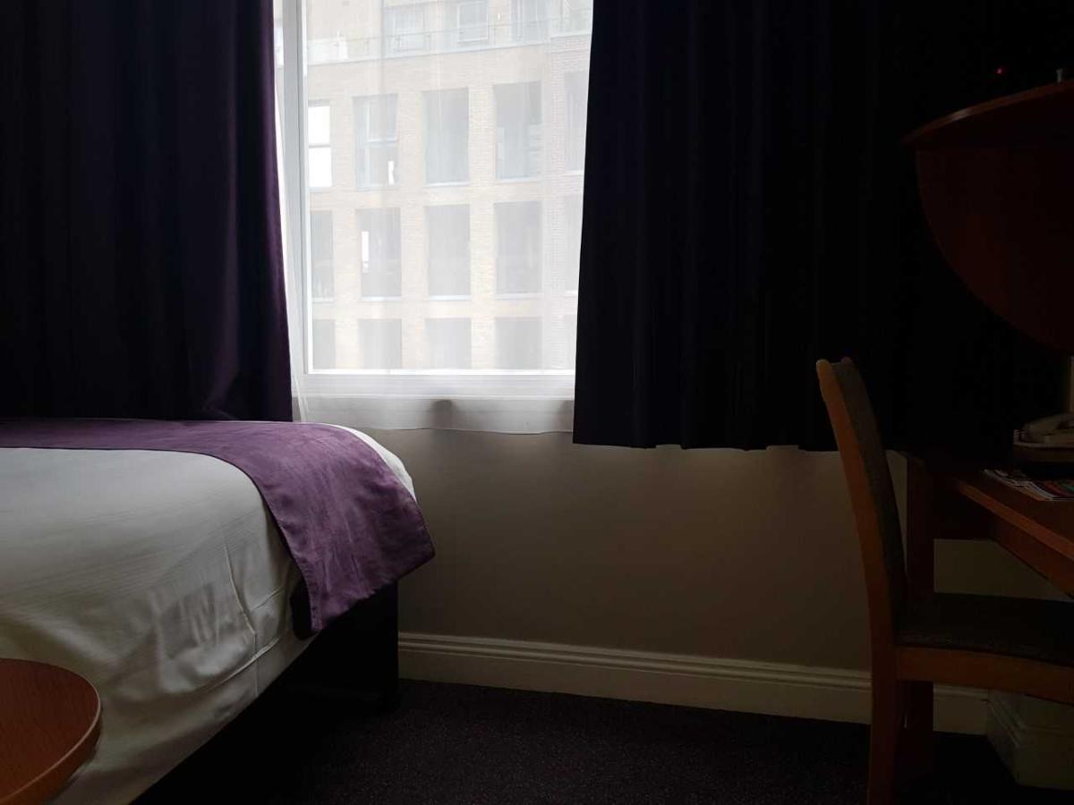 Premier Hammersmith Hotel London