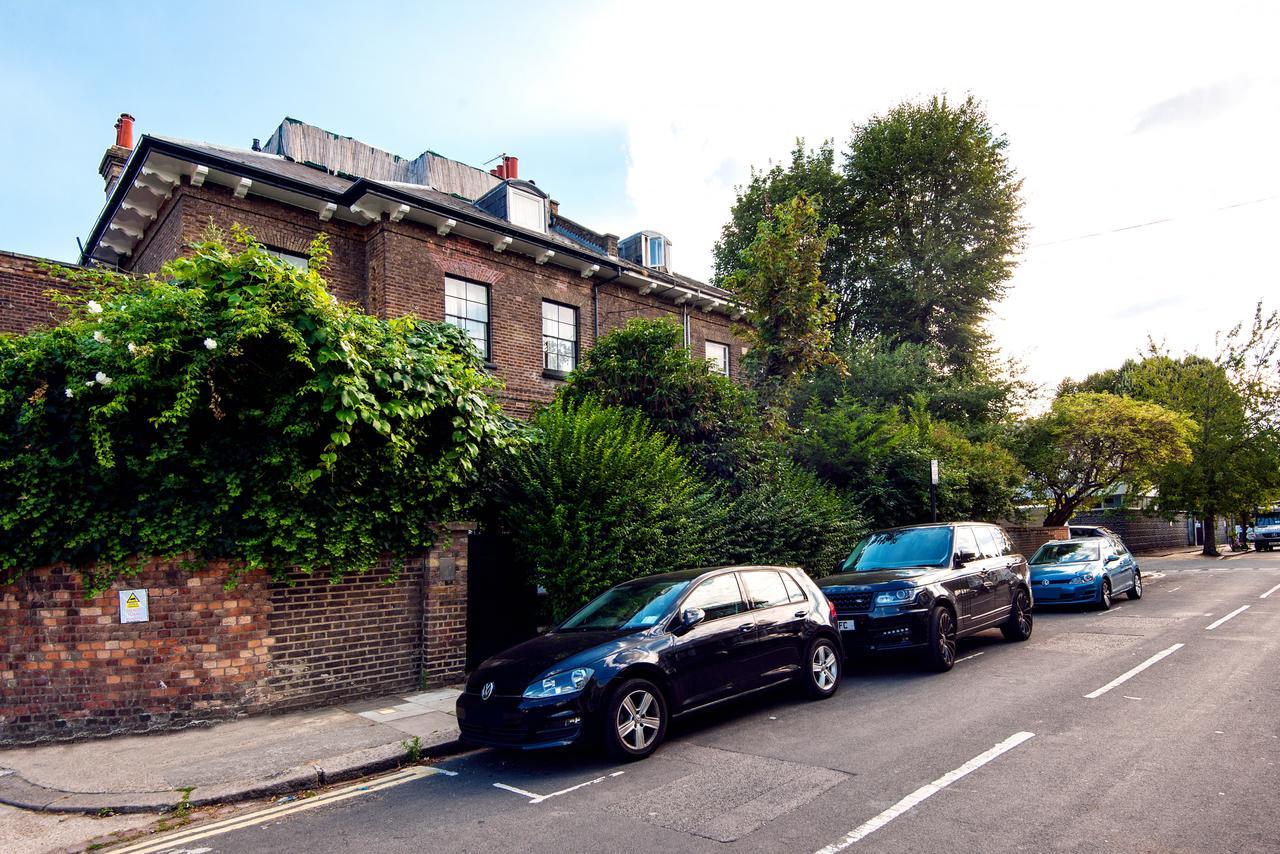 Vintage Shepherds Bush By Westfield * London