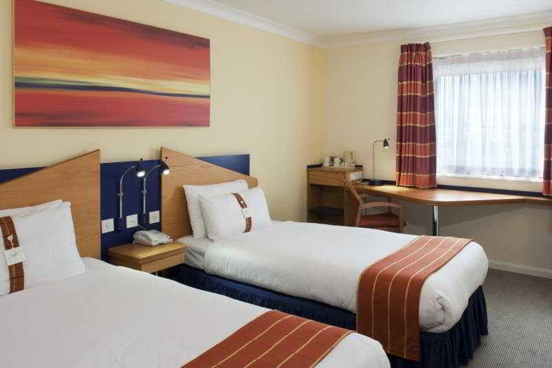 Express By Holiday Wembley North Circular Road 3*